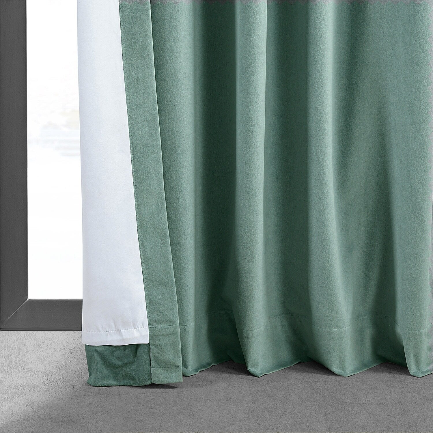 Exclusive Fabrics Signature Velvet Blackout Curtain 108 Inches Long (1 Panel)