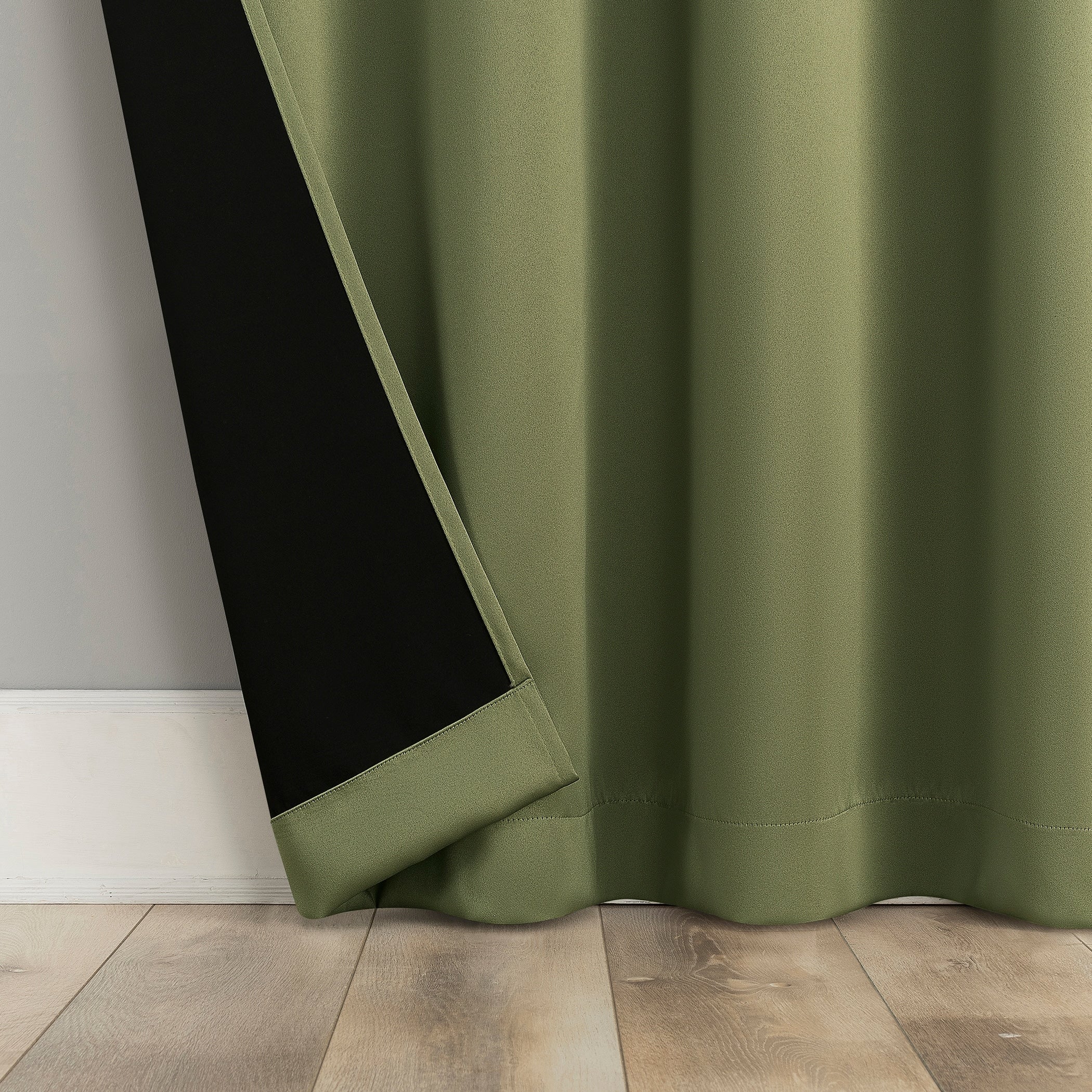 Sun Zero Oslo Theater Grade Extreme Total Blackout Rod Pocket 1-Piece Curtain Panel, Single Panel