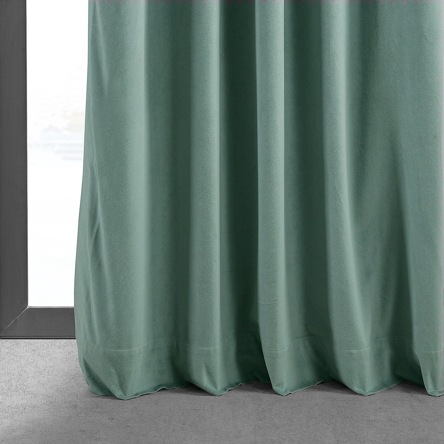 Exclusive Fabrics Signature Velvet Blackout Curtain 120 Inches Long (1 Panel)