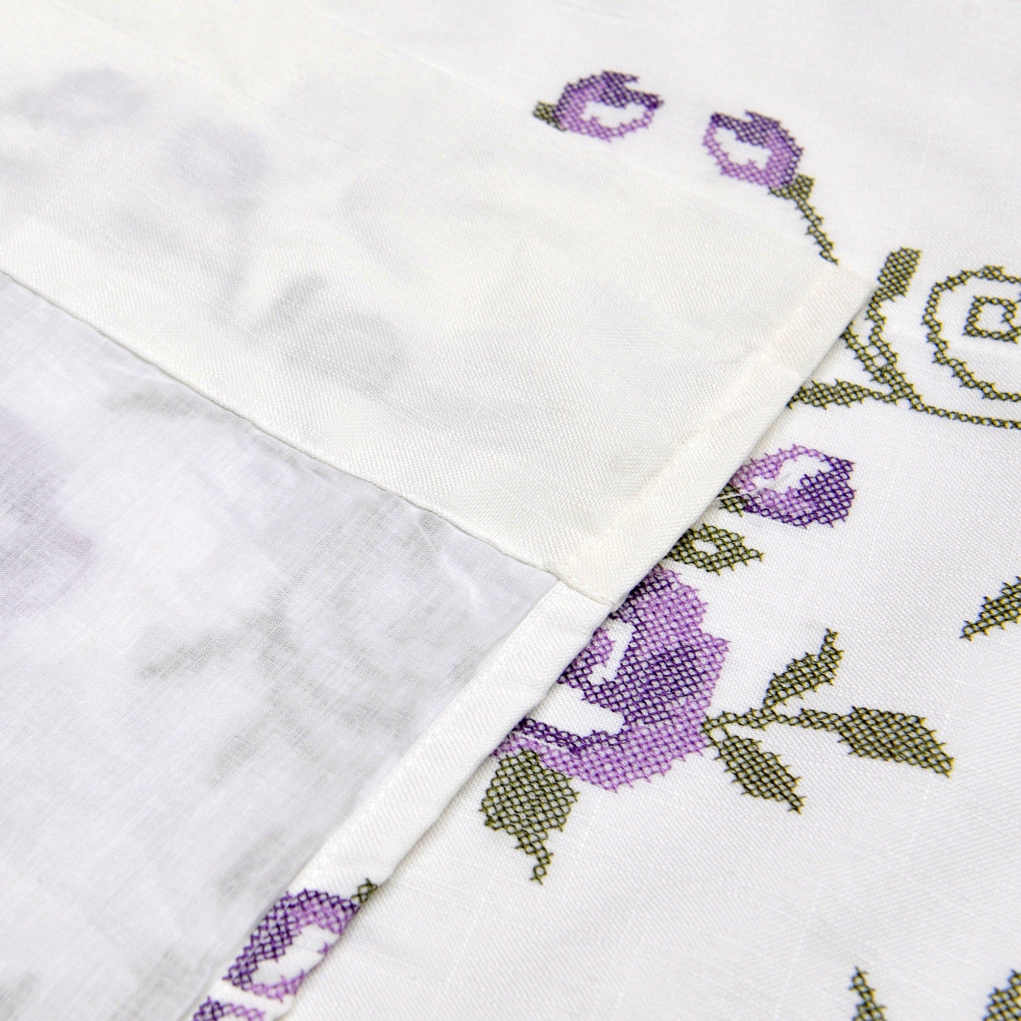 Serenta Embroidered Rose Valance