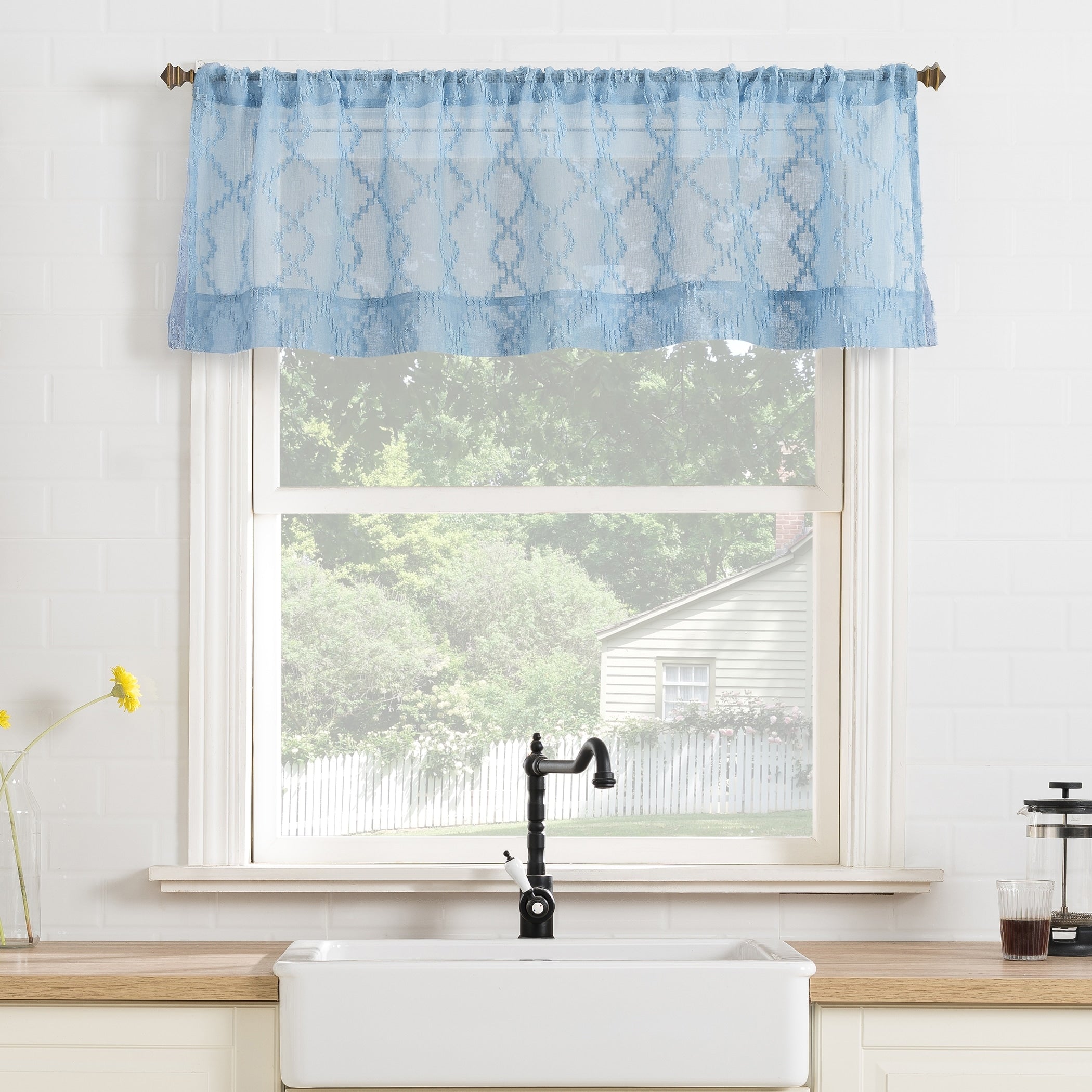 No. 918 Tina Geometric Clipped Semi-Sheer Rod Pocket Kitchen Curtain Valance and Tiers Set