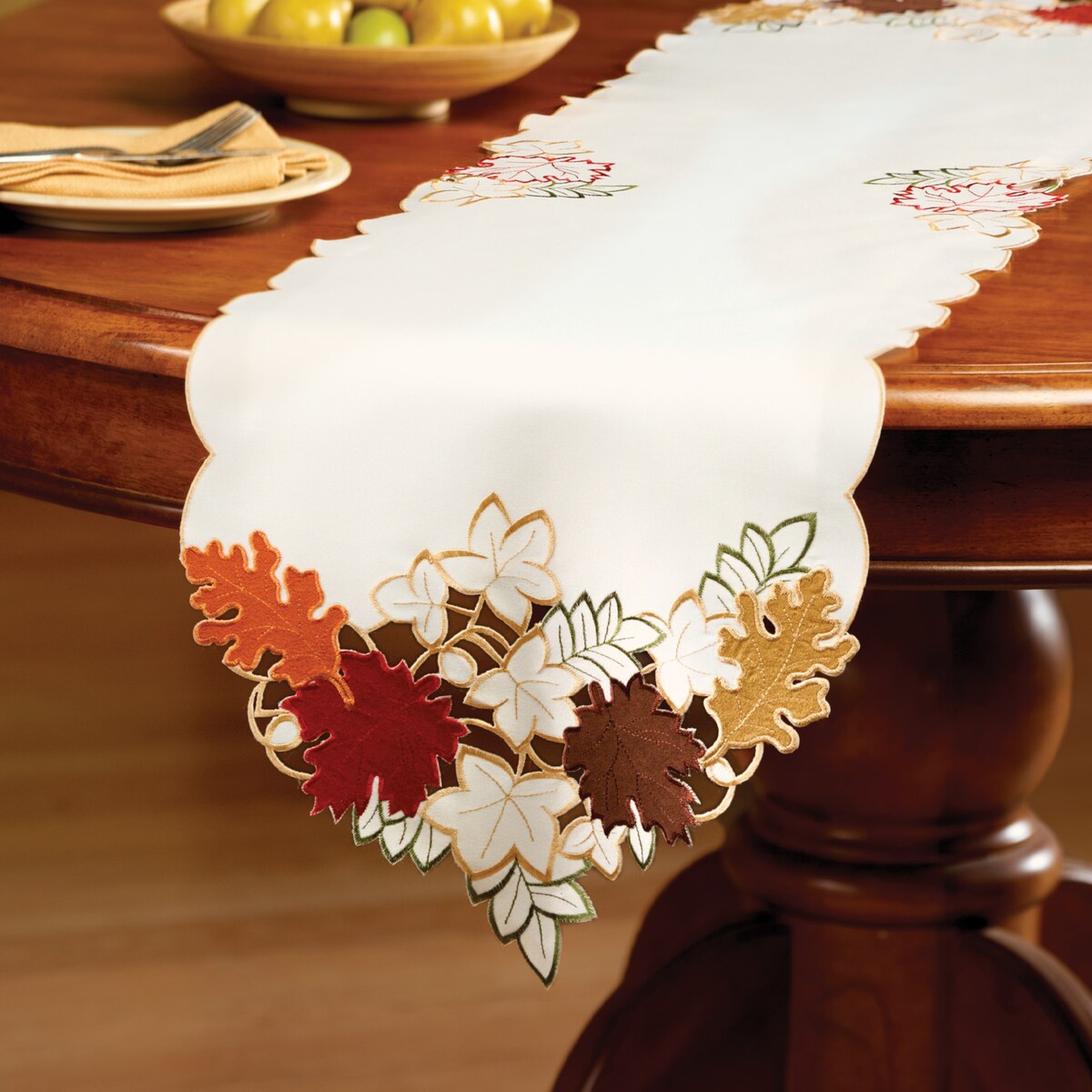 Maple Leaf Embroidered Fall Table Linens