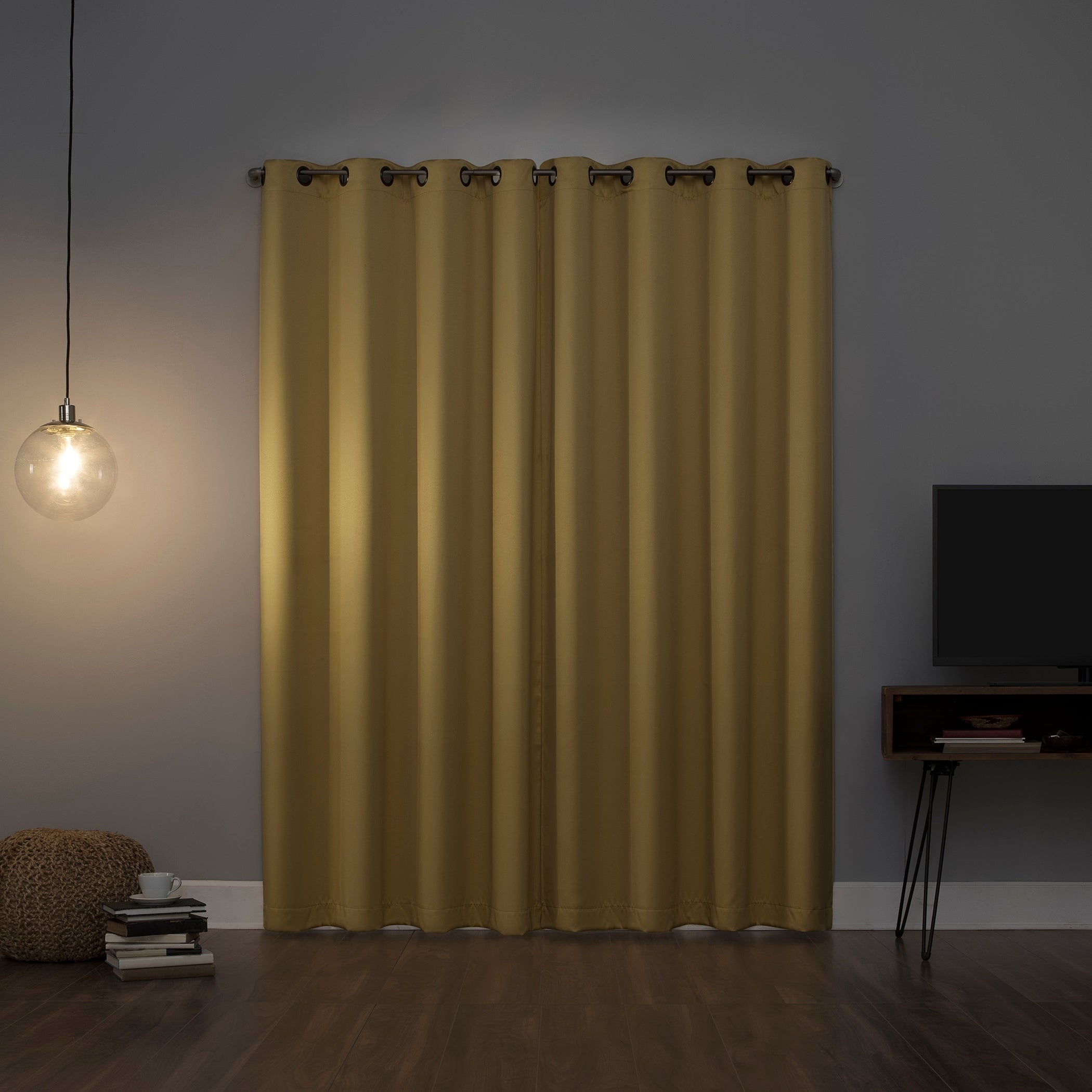 Sun Zero Oslo Theater Grade Extreme Total Blackout Grommet 1-Piece Curtain Panel, Single Panel