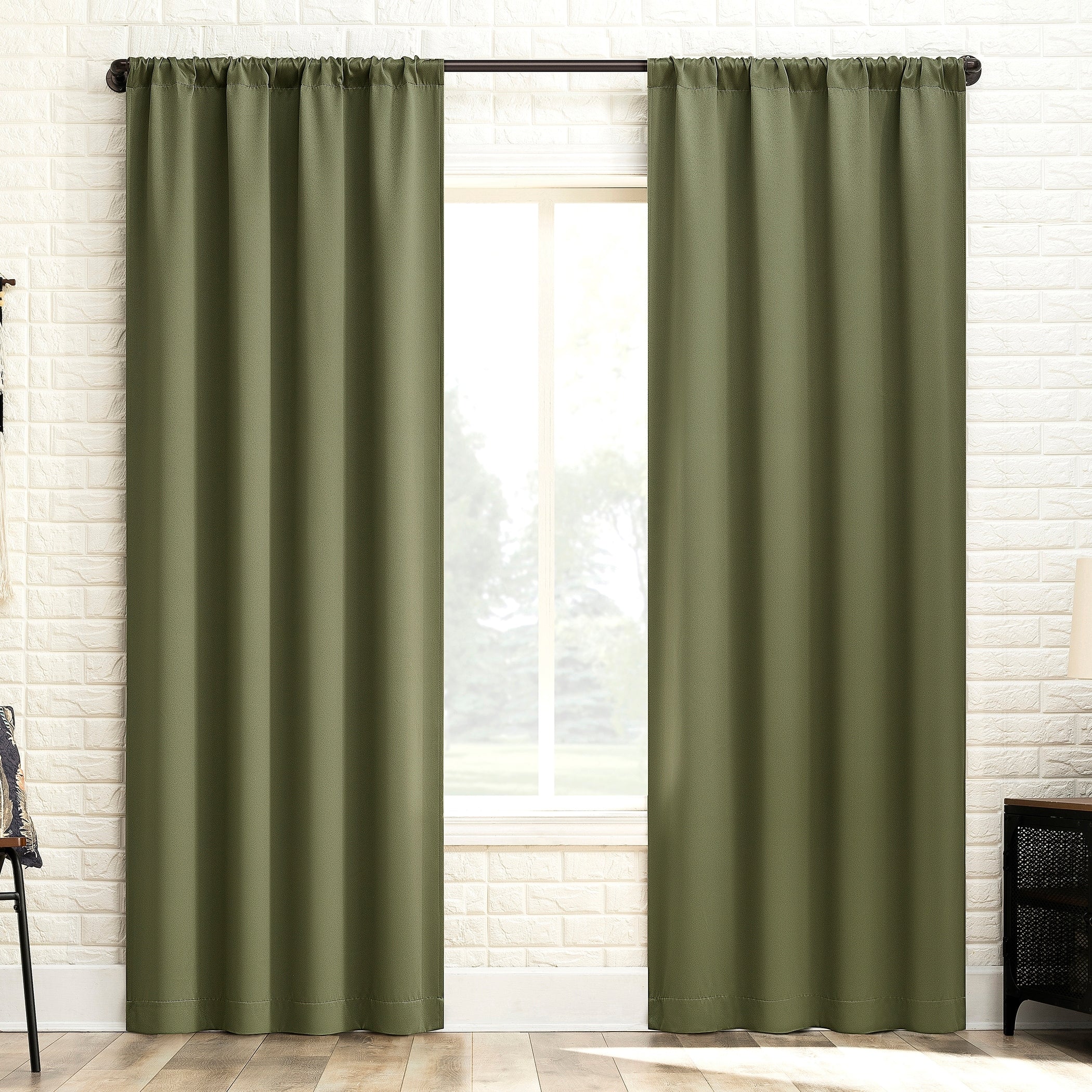 Sun Zero Bergen Theater Grade Extreme Total Blackout Rod Pocket 1-Piece Curtain Panel, Single Panel