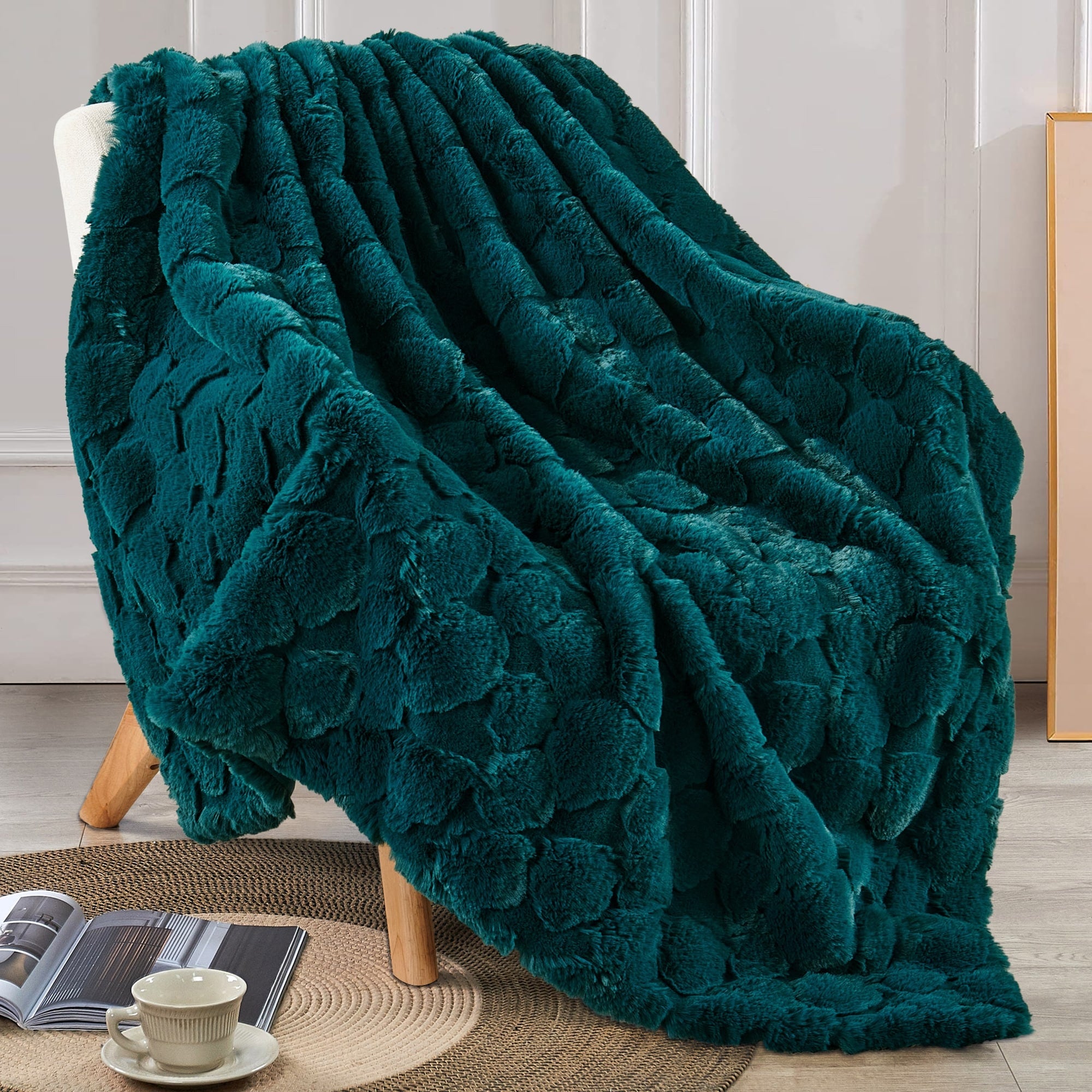 Home Soft Things Cloud Carved FauxFur Throw Decorative Blankets