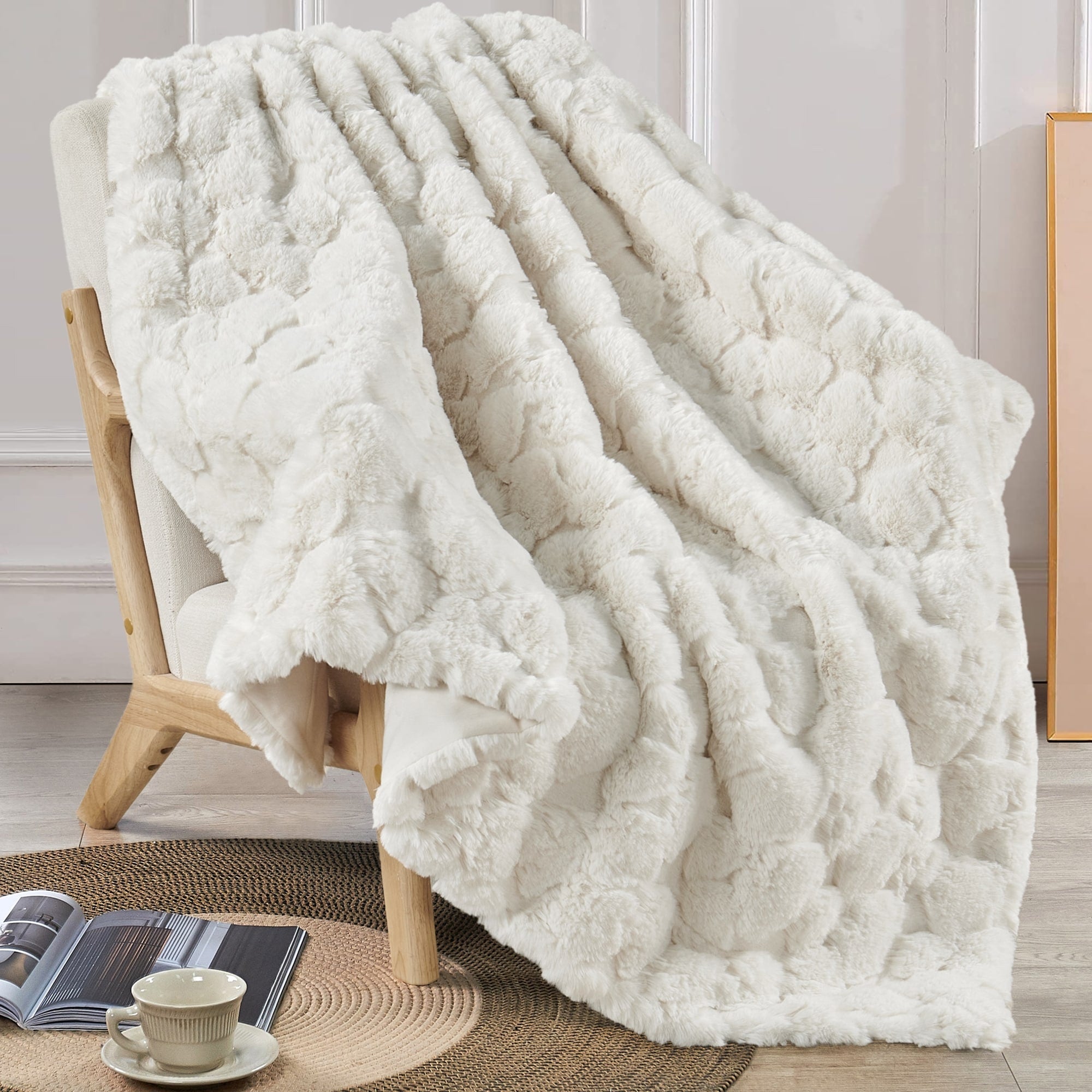 Home Soft Things Cloud Carved FauxFur Throw Decorative Blankets