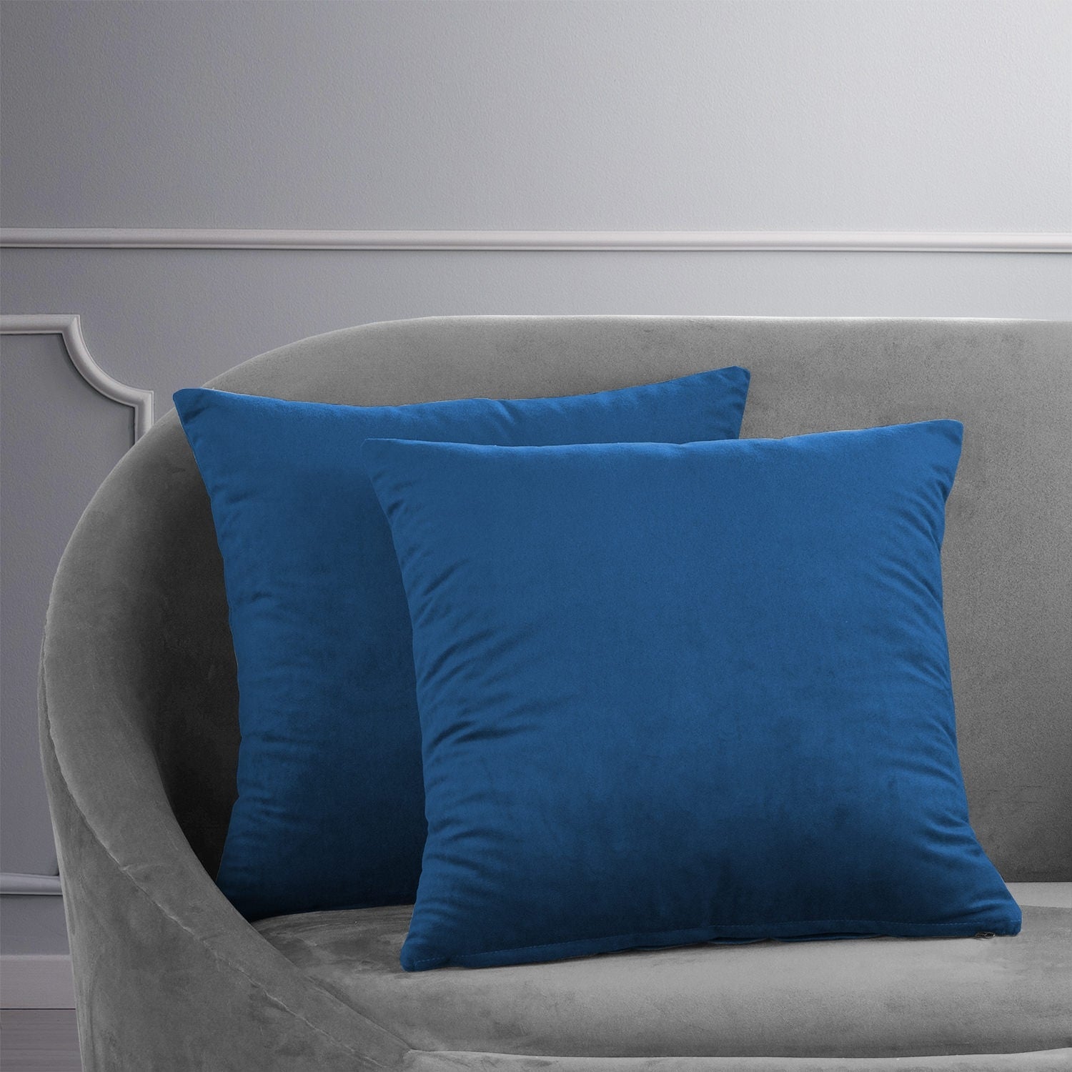 Exclusive Fabrics Signature Velvet Cushion Cover (Set of 2)