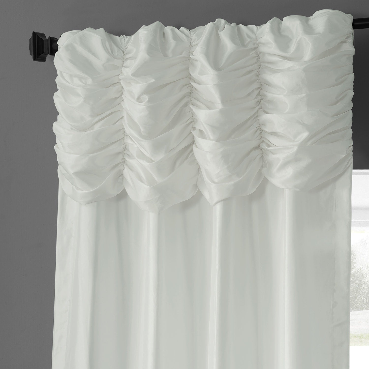 Exclusive Fabrics Single Ruched Faux Solid Taffeta Curtain (1 Panel)