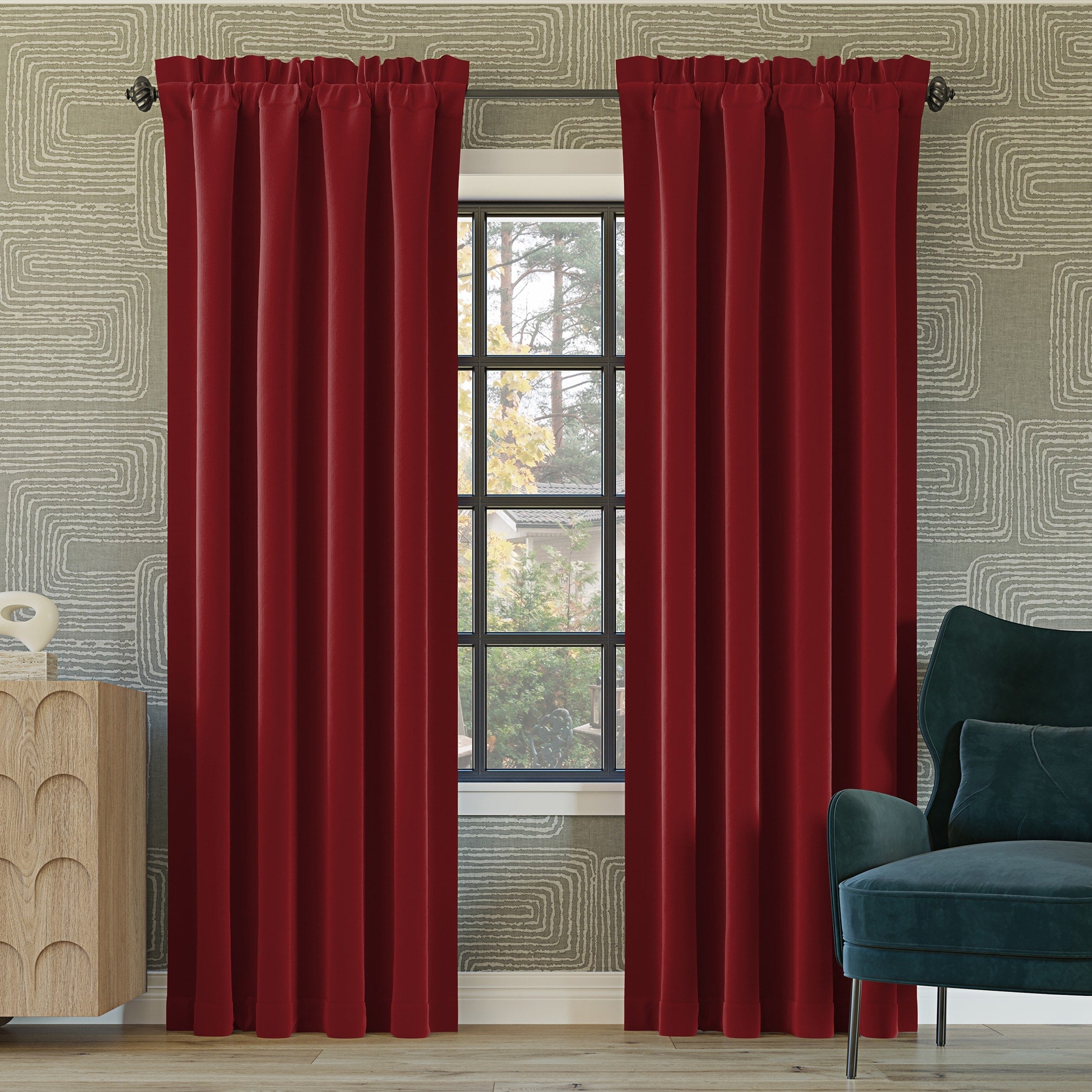 Sun Zero Oslo Theater Grade Extreme Total Blackout Rod Pocket 1-Piece Curtain Panel, Single Panel