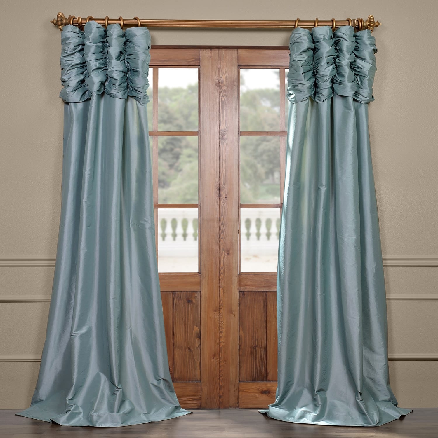 Exclusive Fabrics Single Ruched Faux Solid Taffeta Curtain (1 Panel)