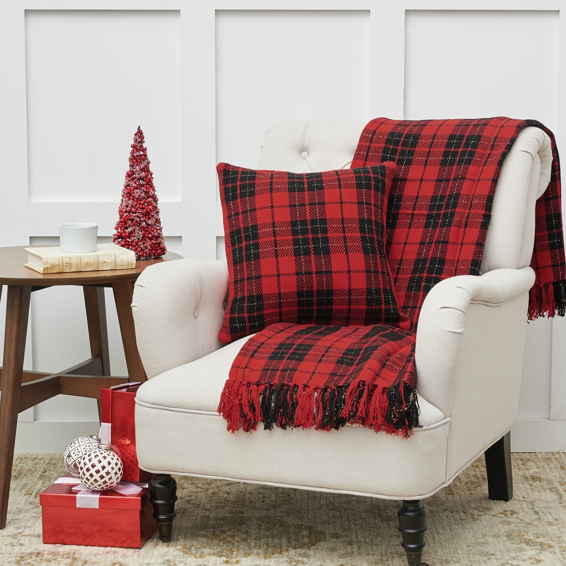 Christmas Red Black Plaid Pillow