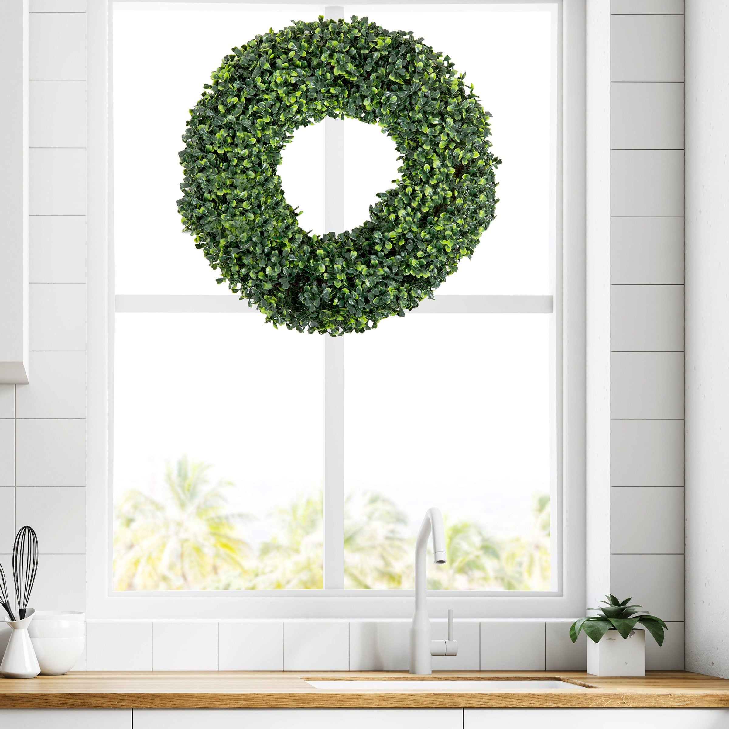 Pure Garden Decorative UV Resistant Boxwood Fall Wreath - 16.5-Inch Round