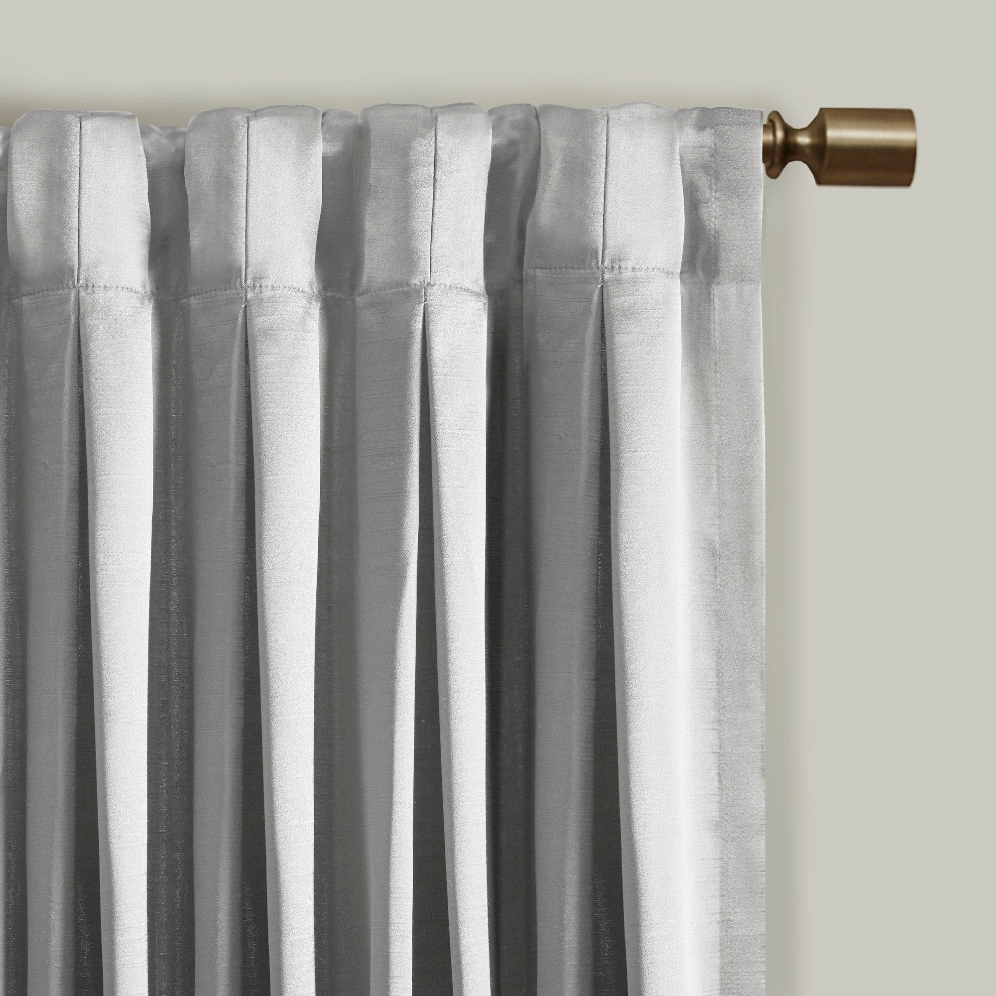 Croscill Classics Avignon Pleat Curtain Panel with Tieback (Single)