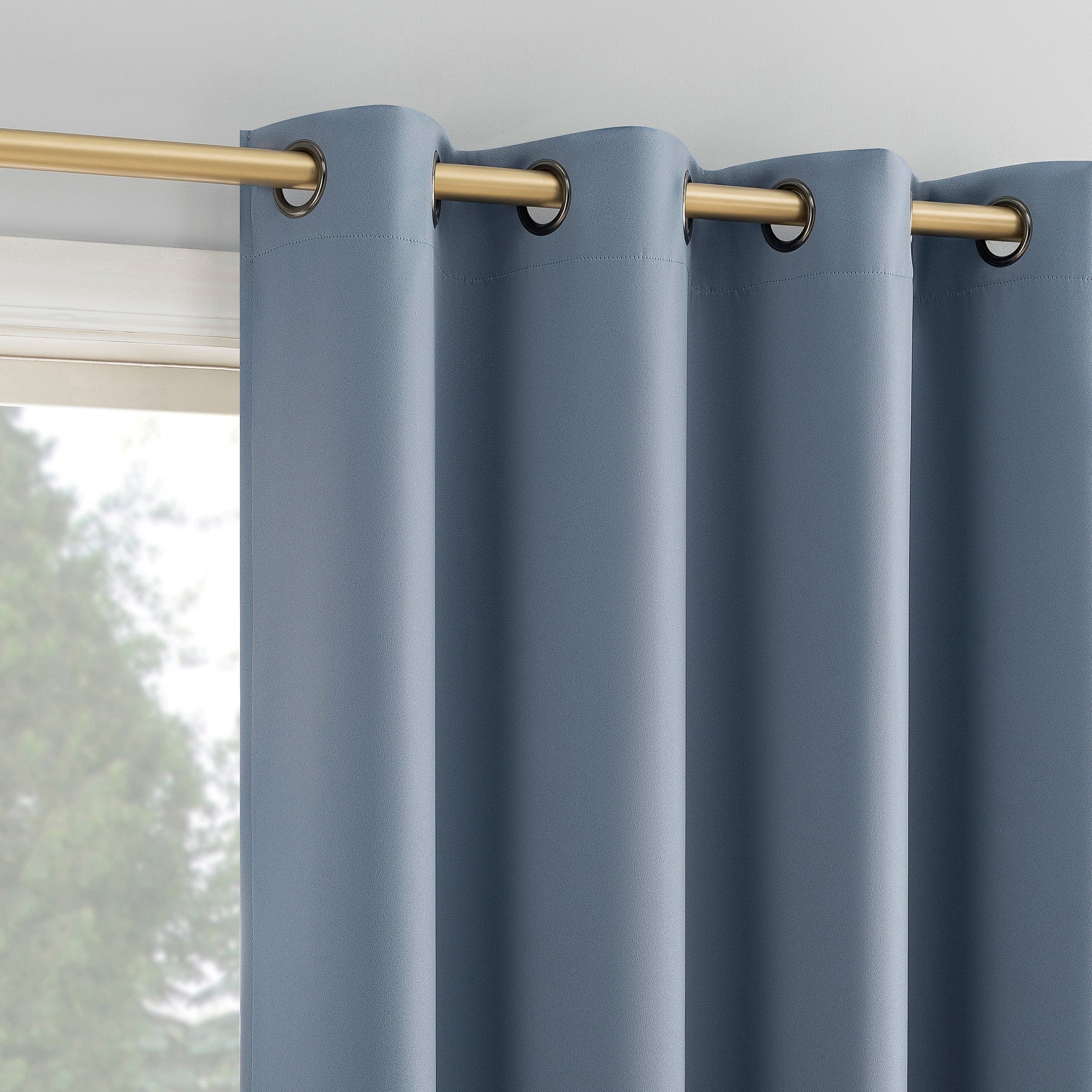 Sun Zero Oslo Theater Grade Extreme Total Blackout Grommet 1-Piece Curtain Panel, Single Panel