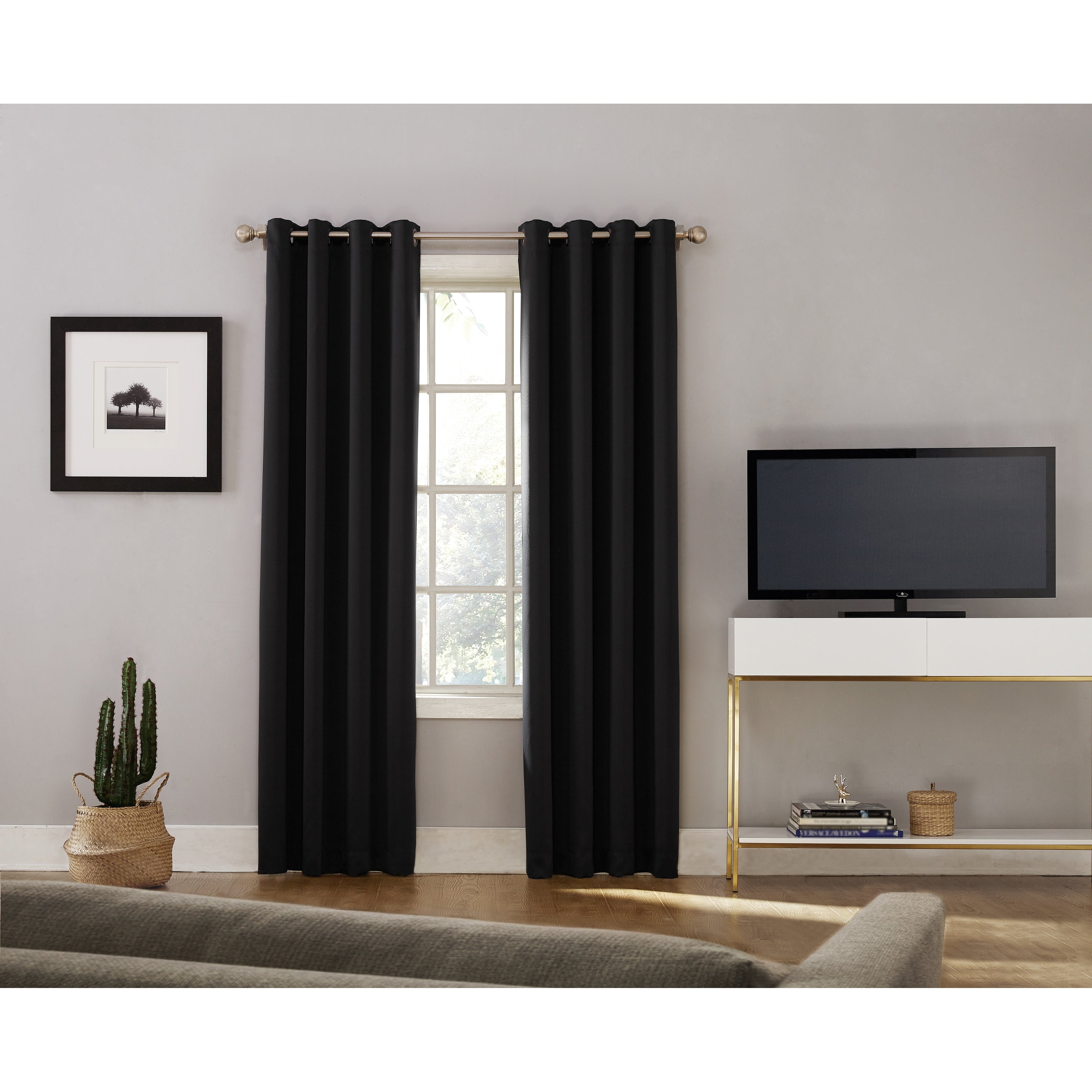 Sun Zero Oslo Theater Grade Extreme Total Blackout Grommet 1-Piece Curtain Panel, Single Panel