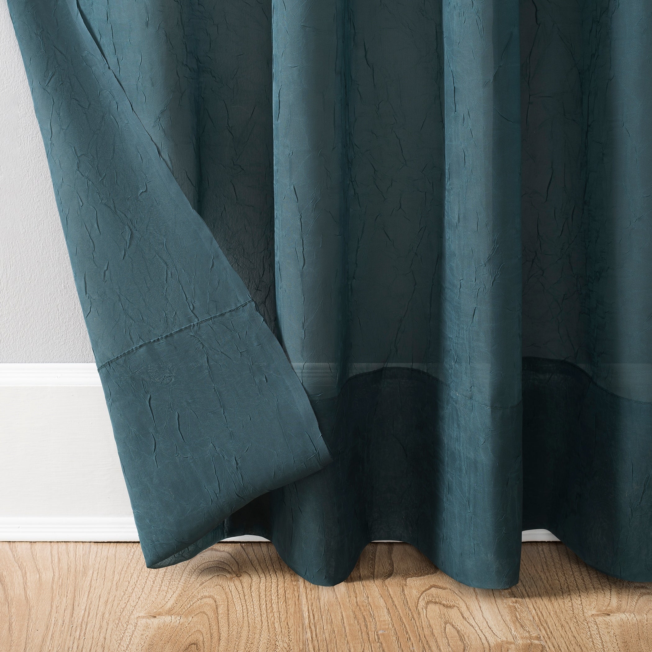 No. 918 Erica Crushed Voile Sheer Rod Pocket 1-Piece Curtain Panel, Single Panel