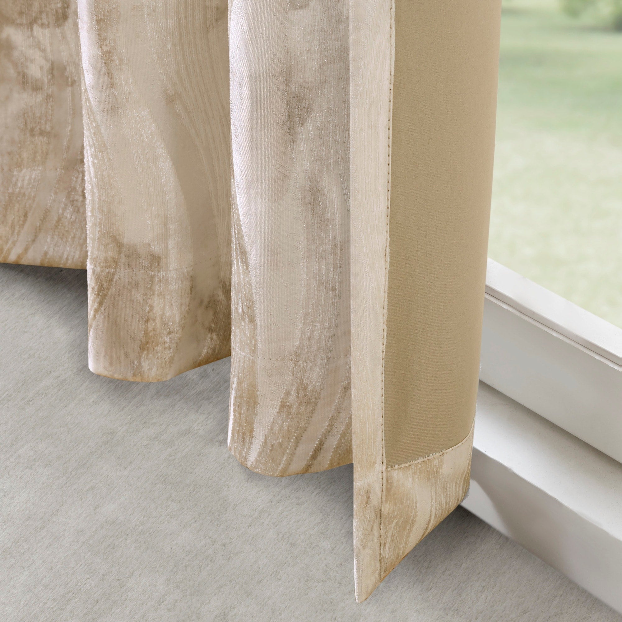 SunSmart Alastair Ivory Printed Jacquard Total Blackout Single Curtain Panel