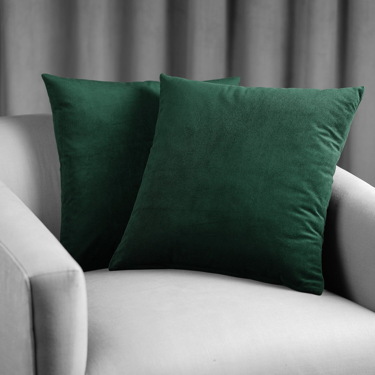 Exclusive Fabrics Signature Velvet Cushion Cover (Set of 2)