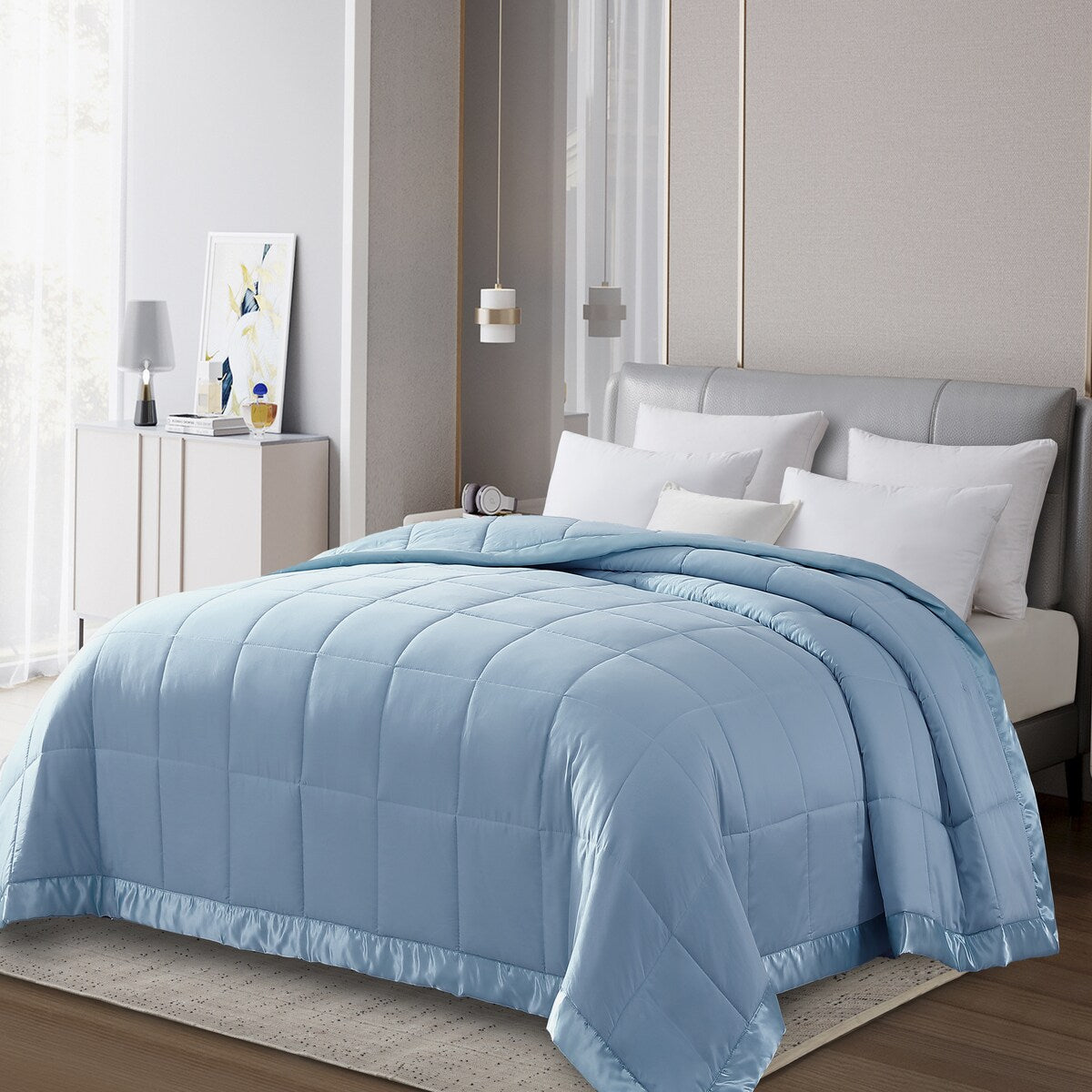 Solid Colored Microfiber Down Alternative Blanket