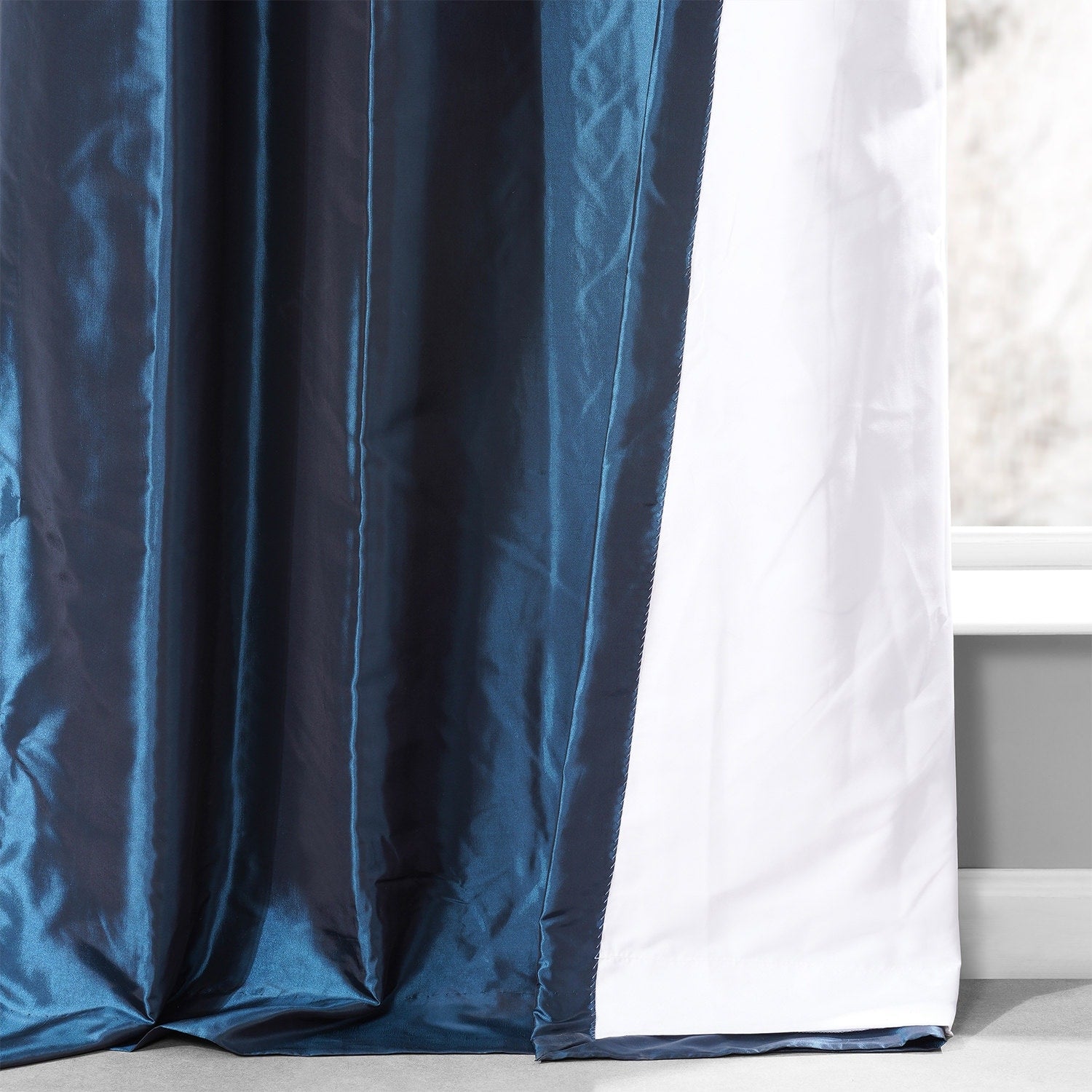 Exclusive Fabrics Single Ruched Faux Solid Taffeta Curtain (1 Panel)