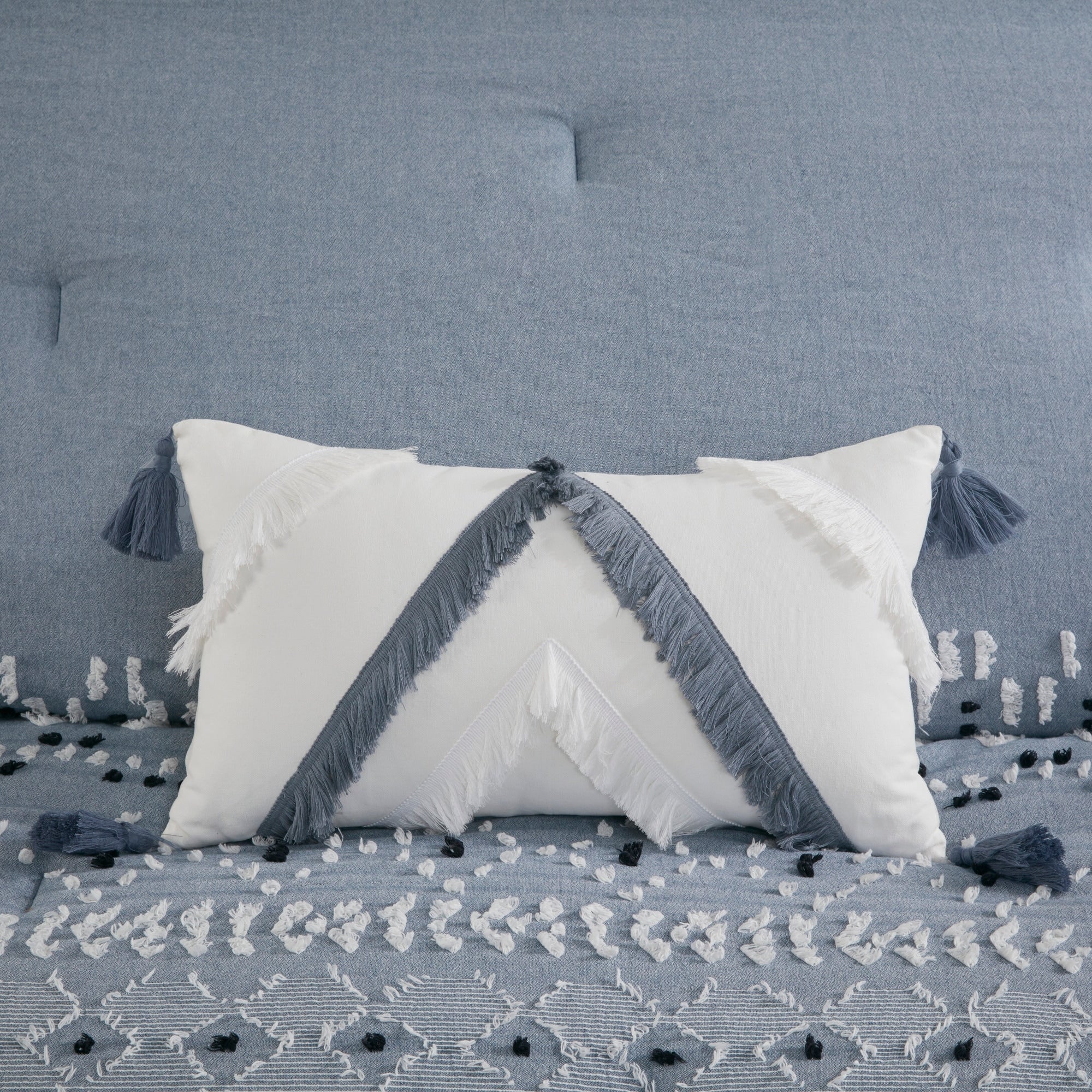 INK+IVY Reva Off White/Blue Cotton Oblong Pillow with Tassels 12W x 20L