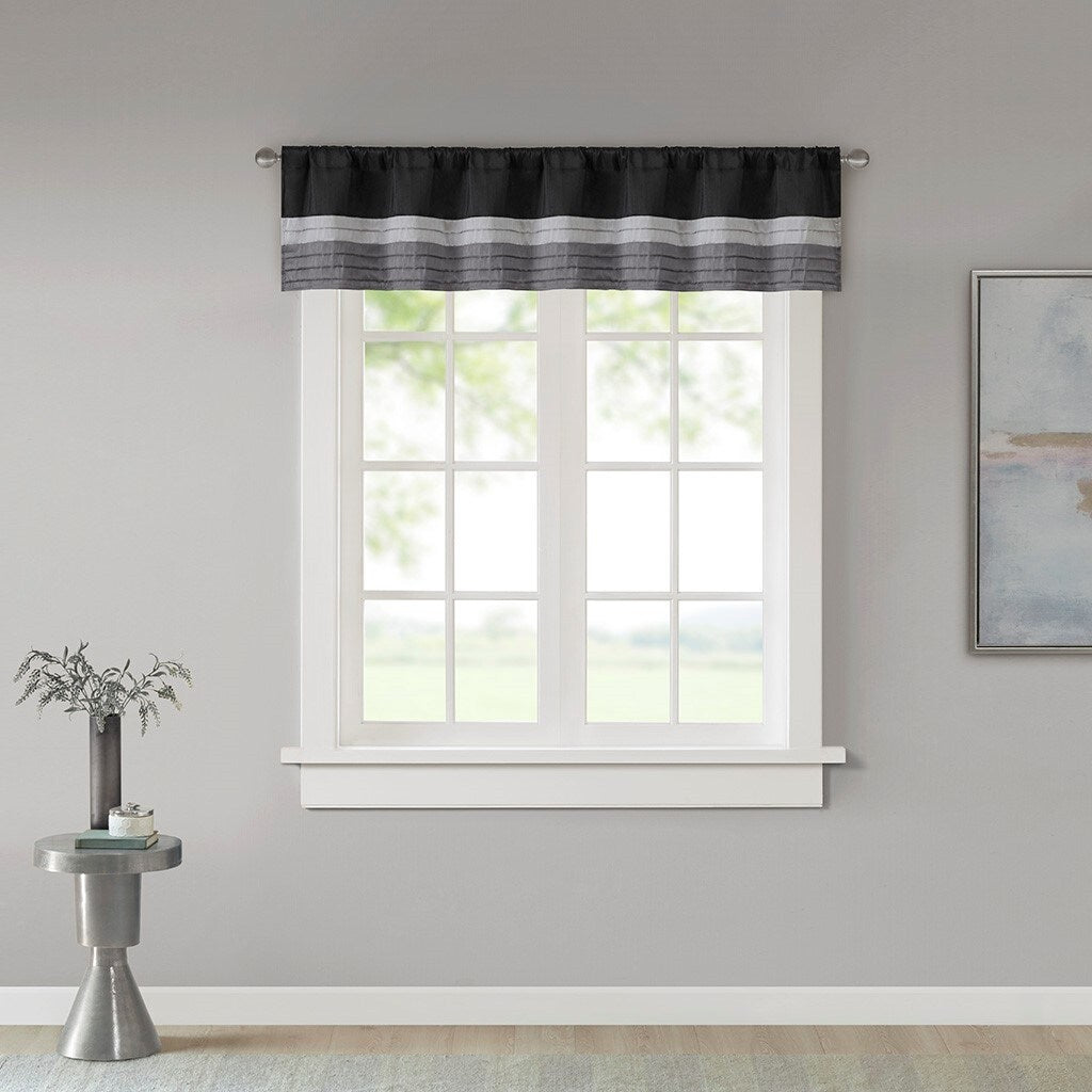 Gracie Mills Nixon Polyoni Pintuck Rod Pocket Window Valance