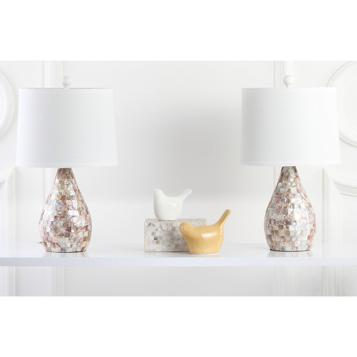 SAFAVIEH Lighting Christal 21-inch Mother Of Pearl Table Lamp (Set of 2) - 12x12x20.5 - 12Wx12Dx21H