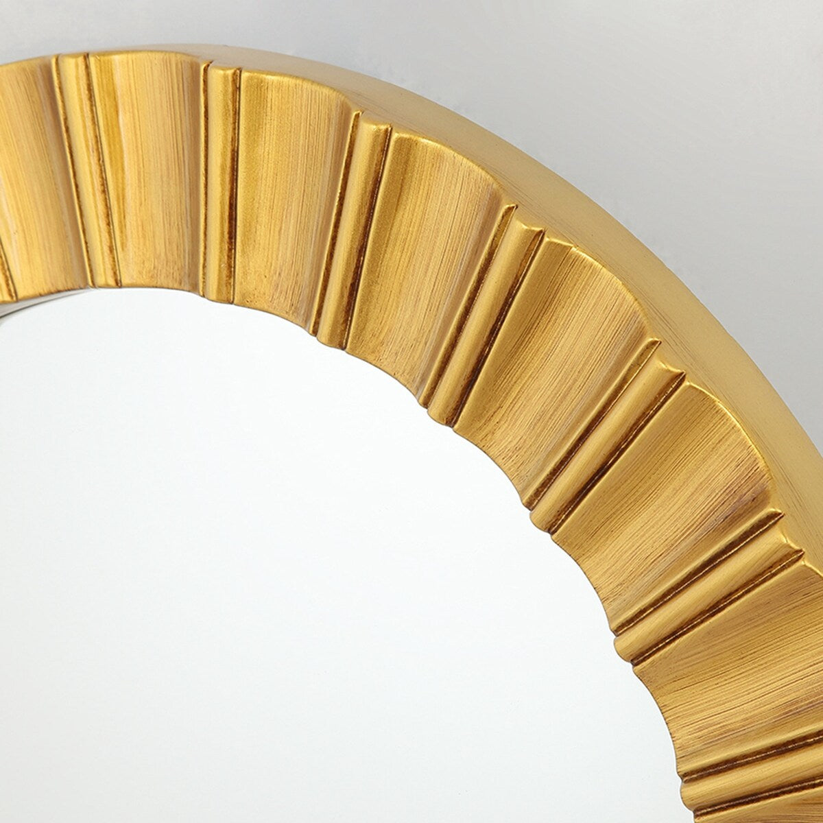 25-in Modern Gold Round Decorative Wall Bathroom Vanity Mirror