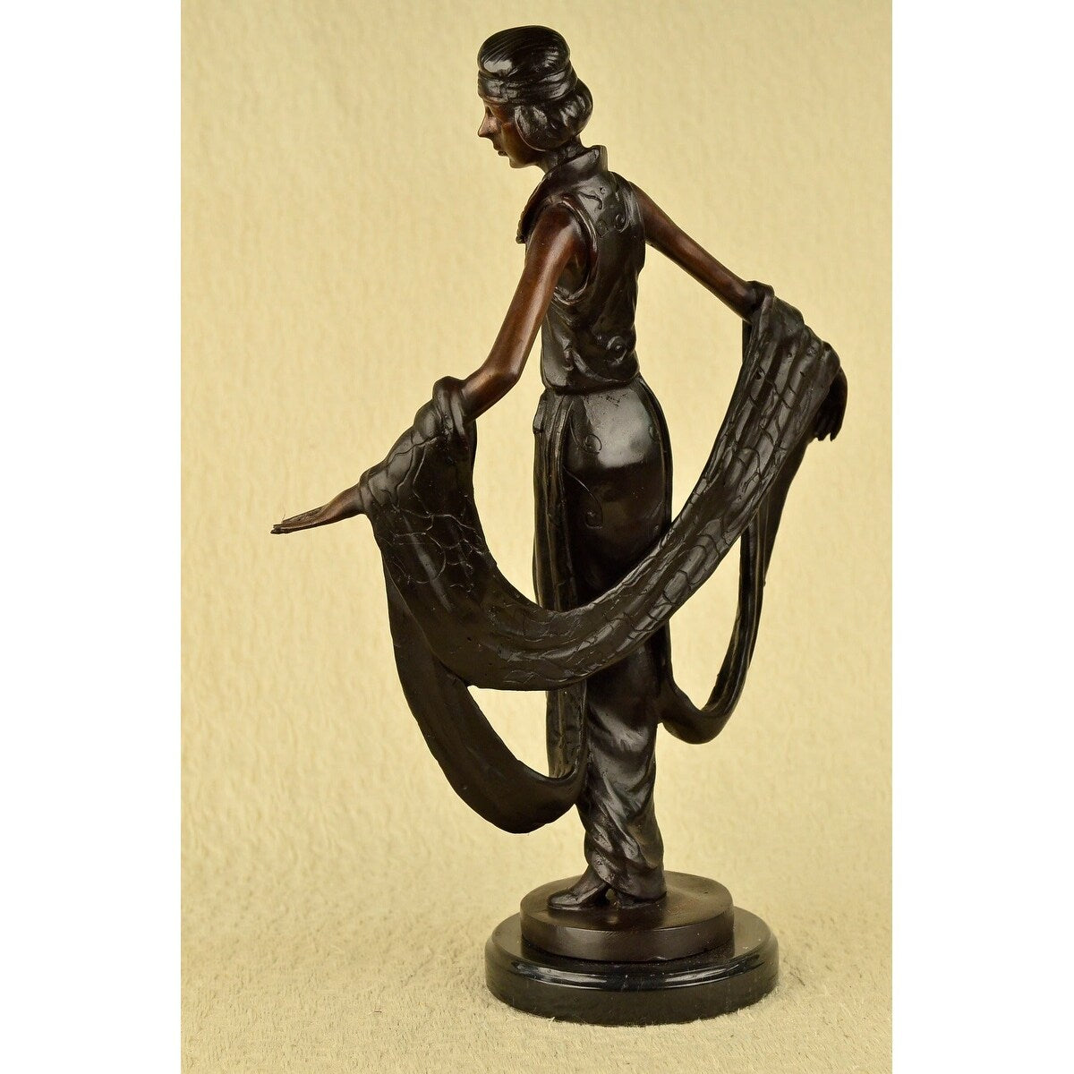 HandmadeVintage Rep. Theatre Actress Bronze Statue Dancer Singer Art Sculpture