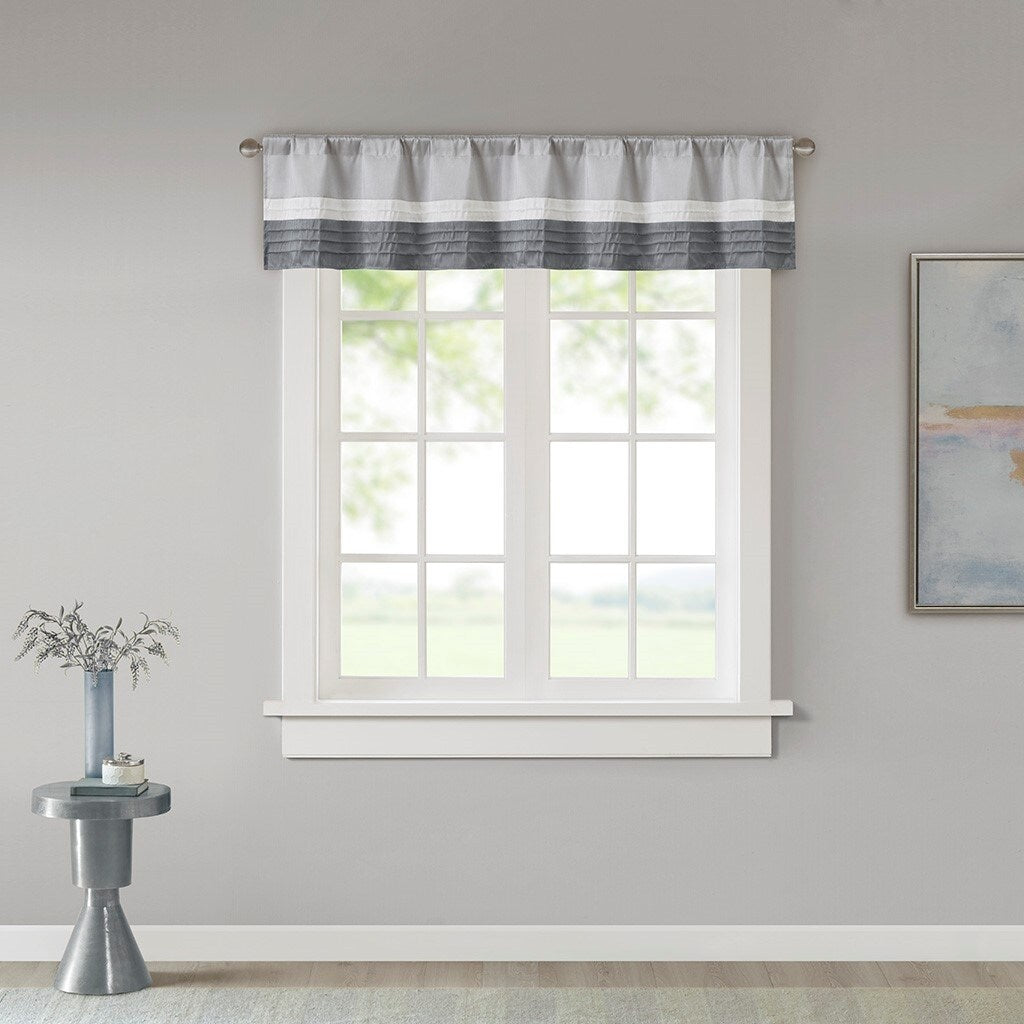 Gracie Mills Nixon Polyoni Pintuck Rod Pocket Window Valance