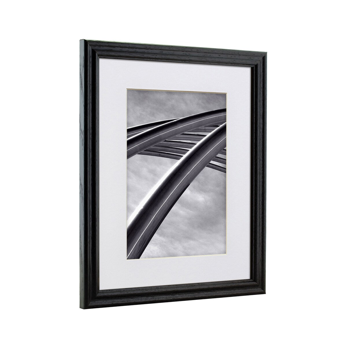 Craig Frames Wiltshire 200, Picture Frame Matted for a Photo, Ebony Black