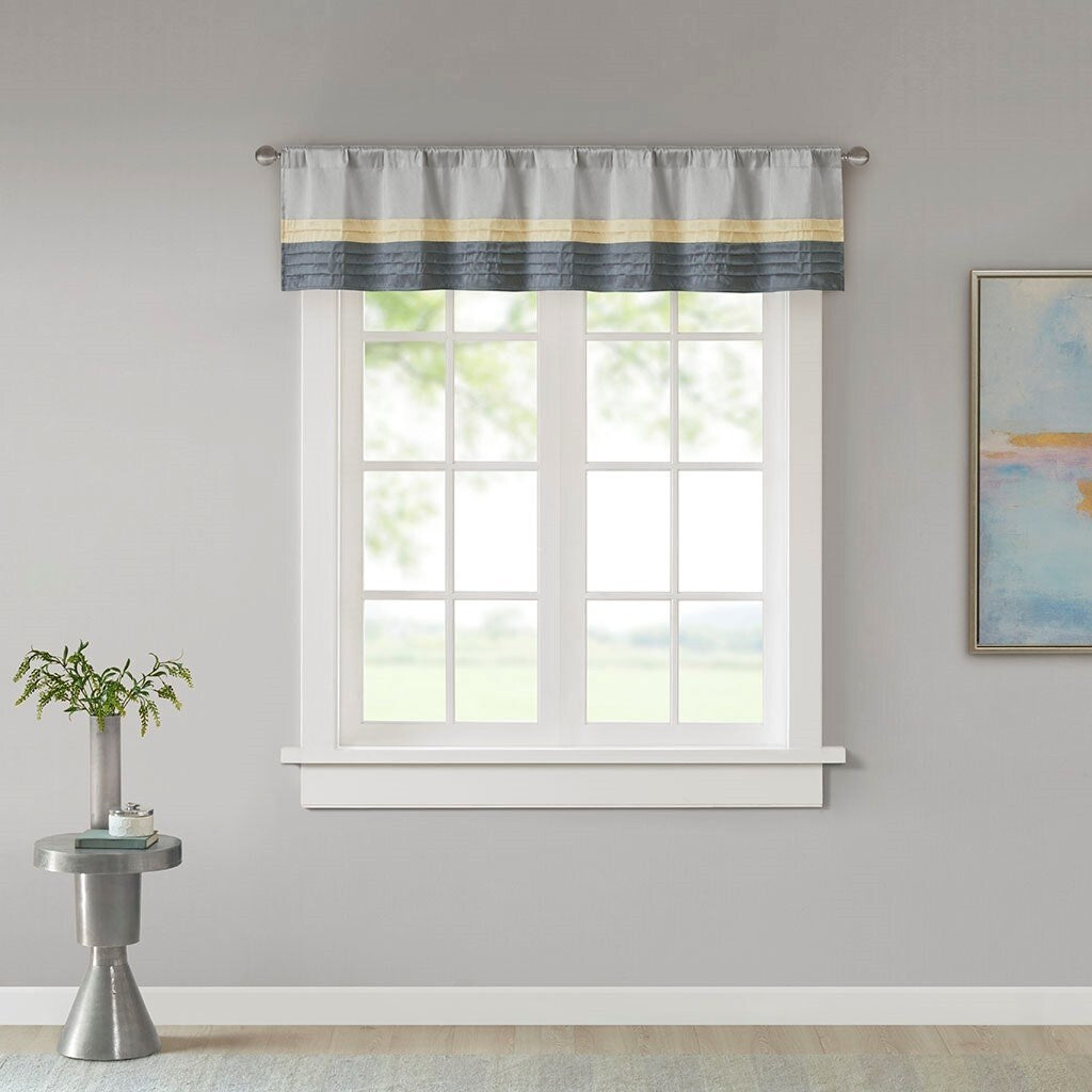 Gracie Mills Nixon Polyoni Pintuck Rod Pocket Window Valance