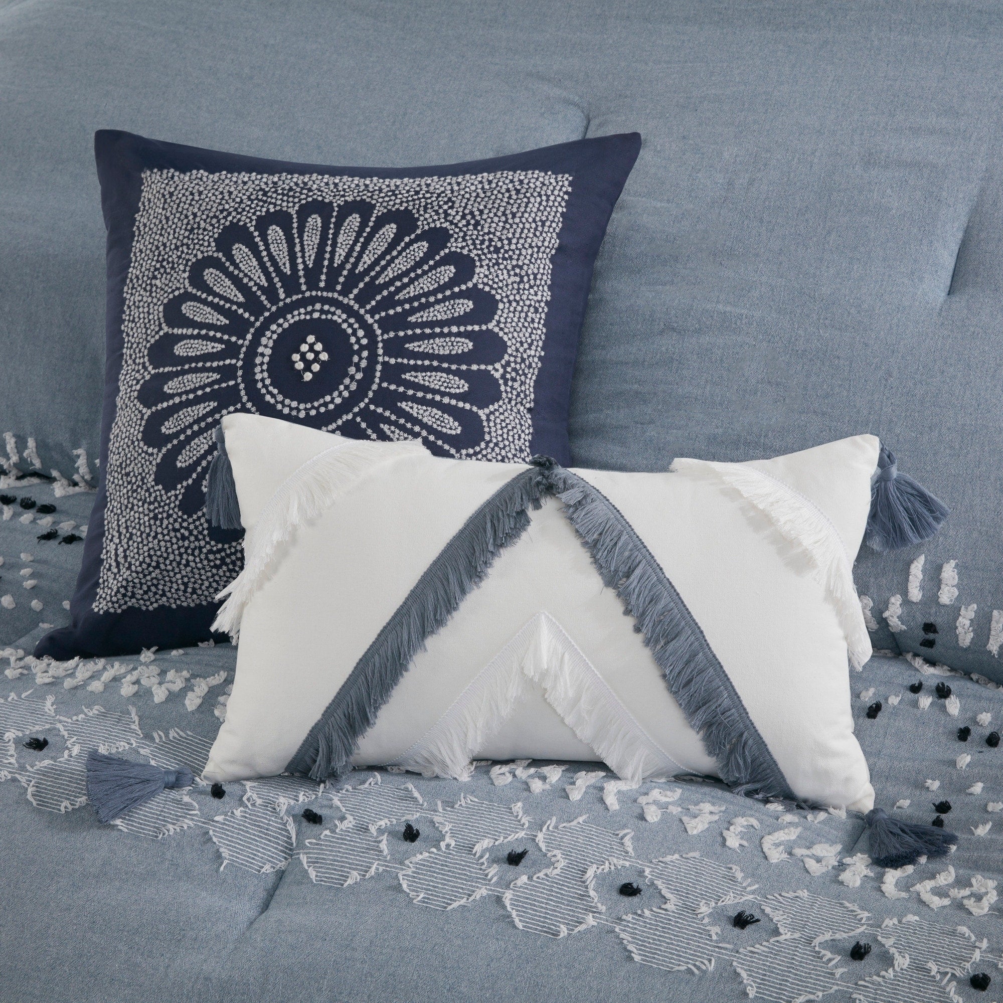 INK+IVY Reva Off White/Blue Cotton Oblong Pillow with Tassels 12W x 20L