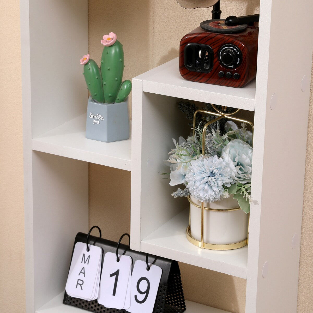 Freestanding Wood Open Bookcase with 5 Cubes