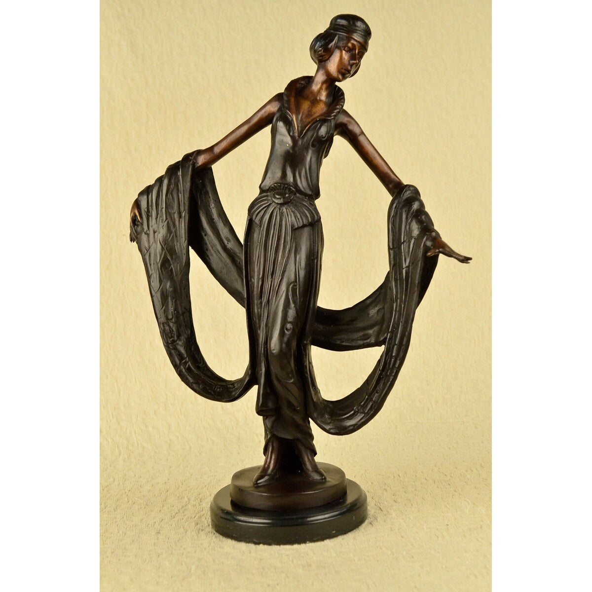 HandmadeVintage Rep. Theatre Actress Bronze Statue Dancer Singer Art Sculpture