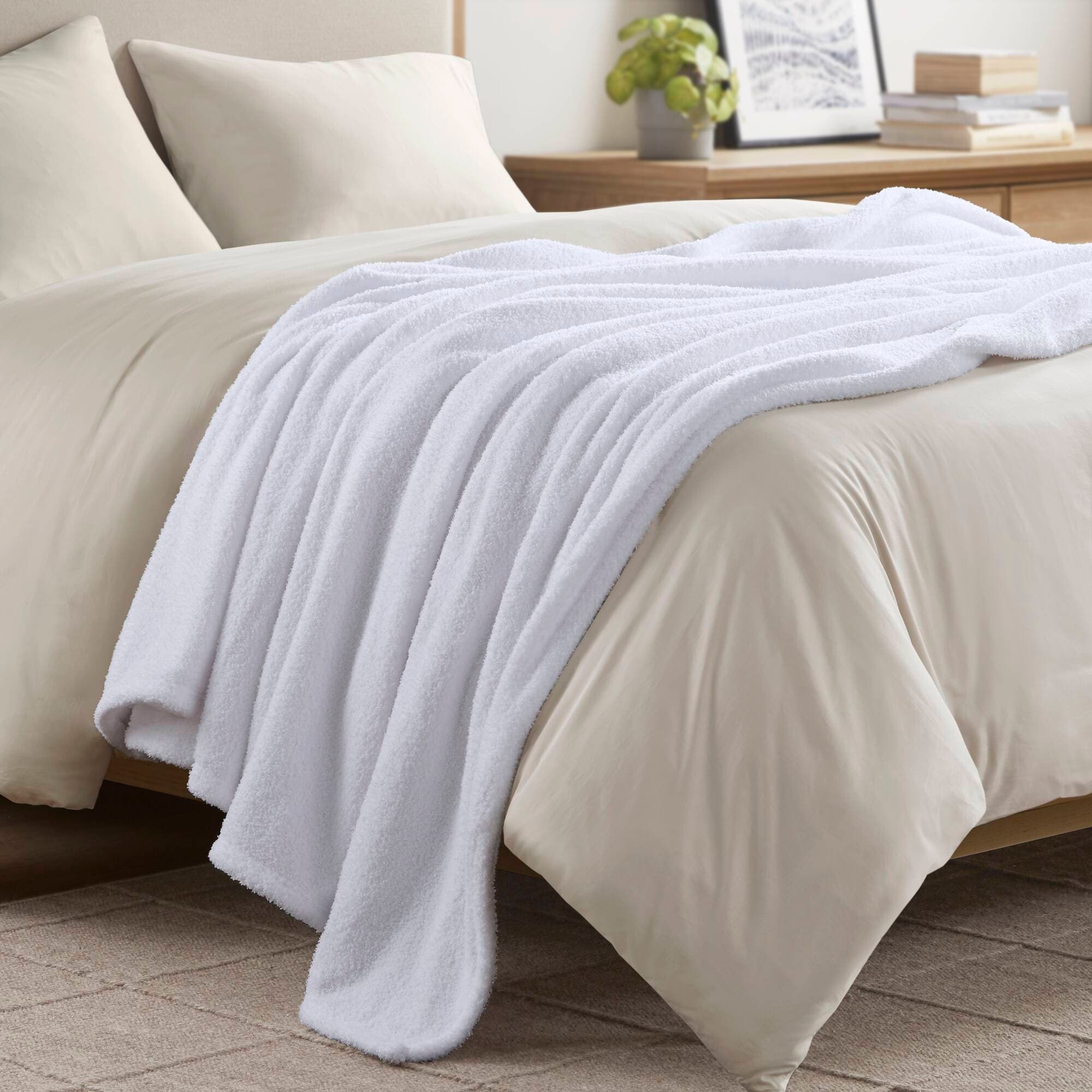 Beautyrest Dream Soft Blanket