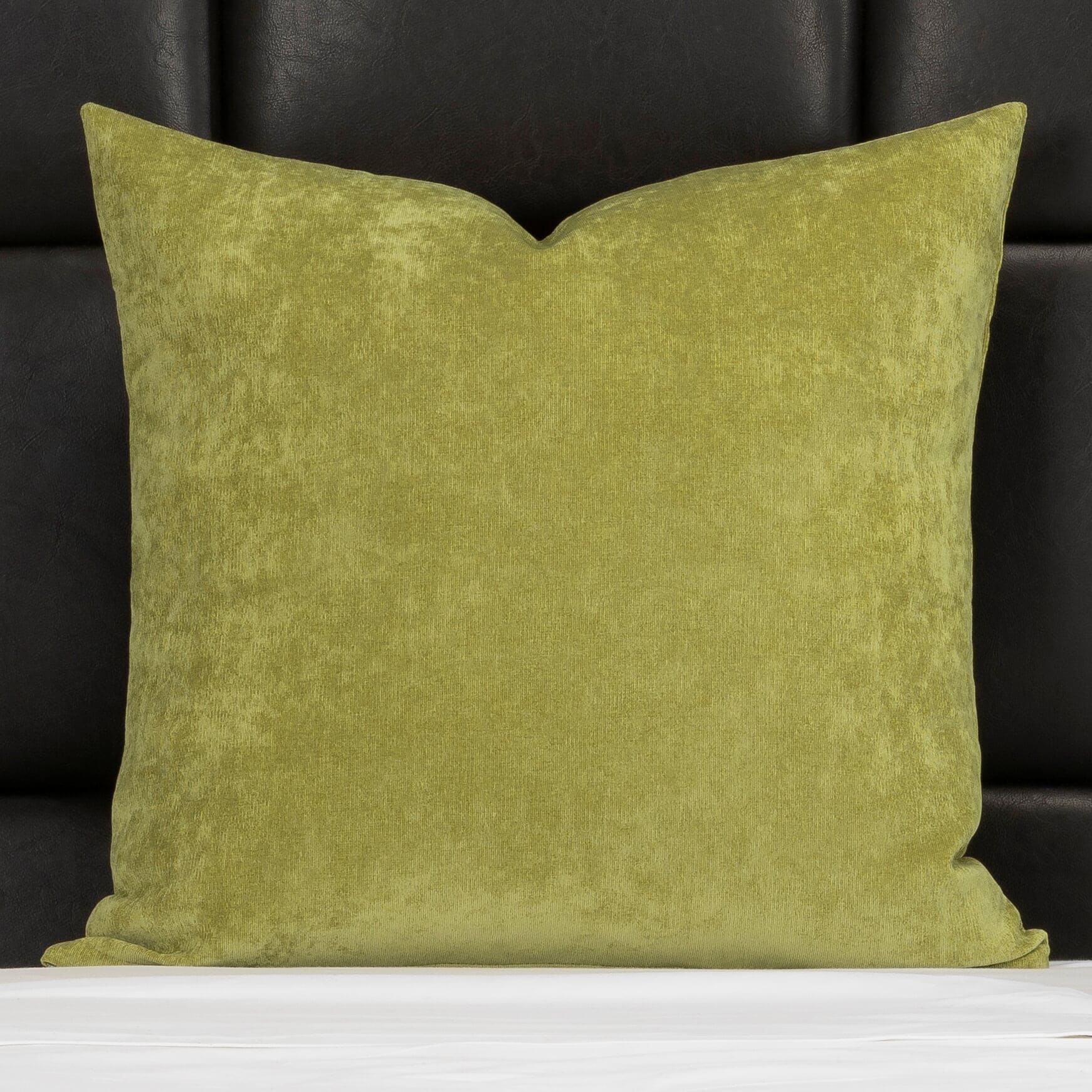 Mixology Padma Washable Polyester Throw Pillow