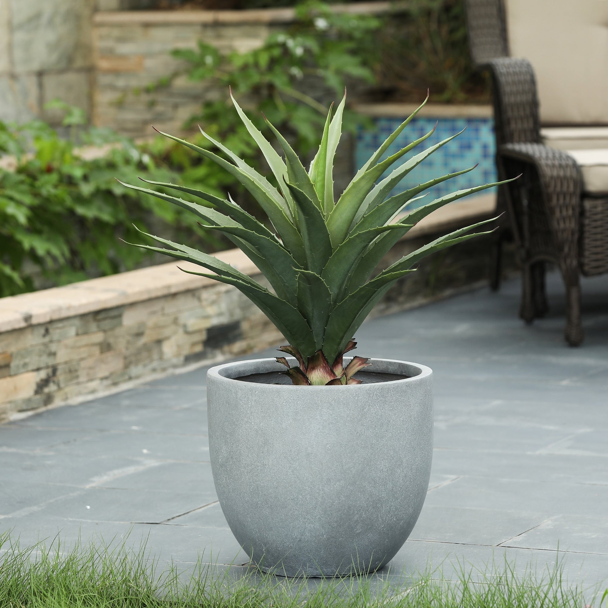 Tapered Round MgO Planter, Indoor and Outdoor