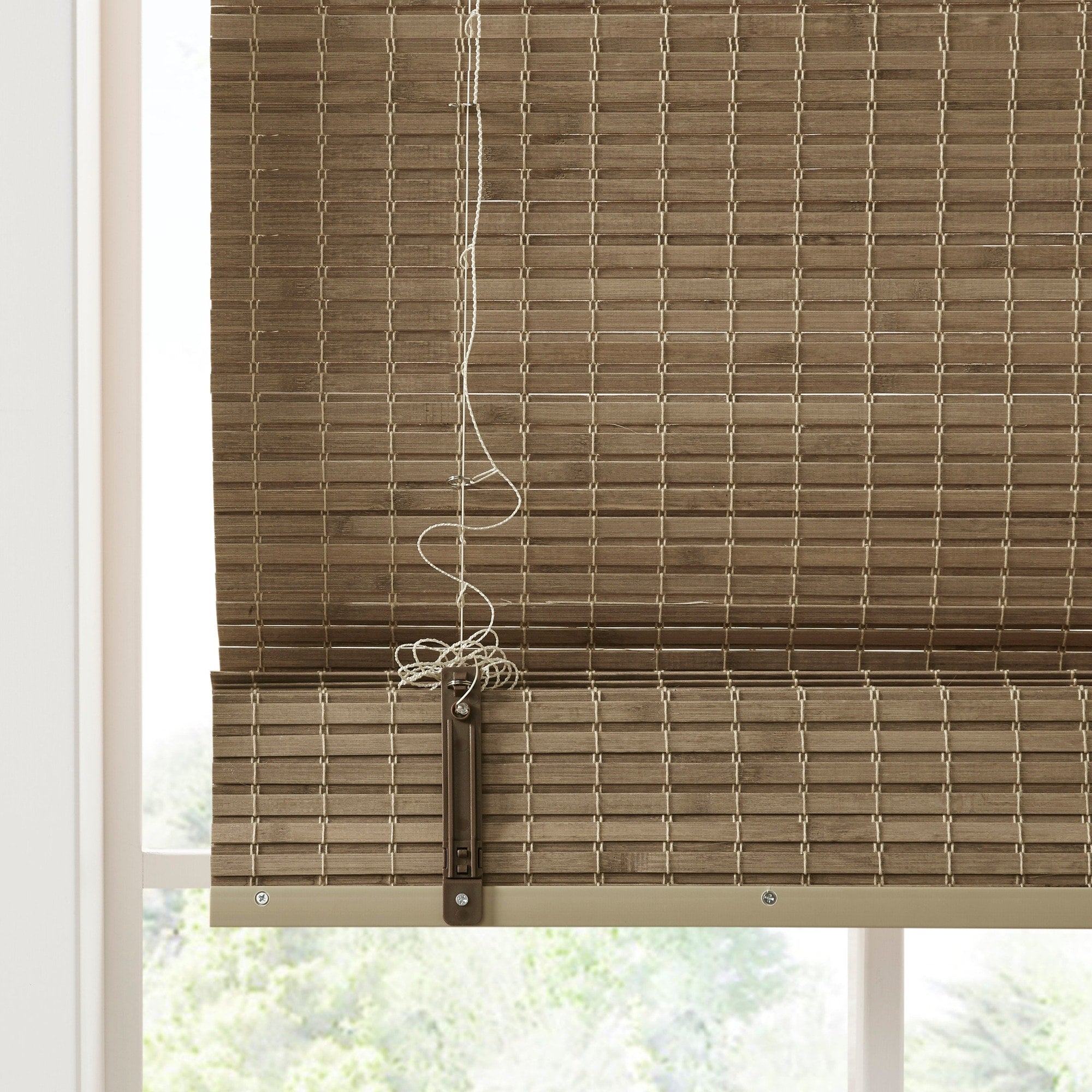 Madison Park Lyndon Bamboo Light Filtering Roman Shade