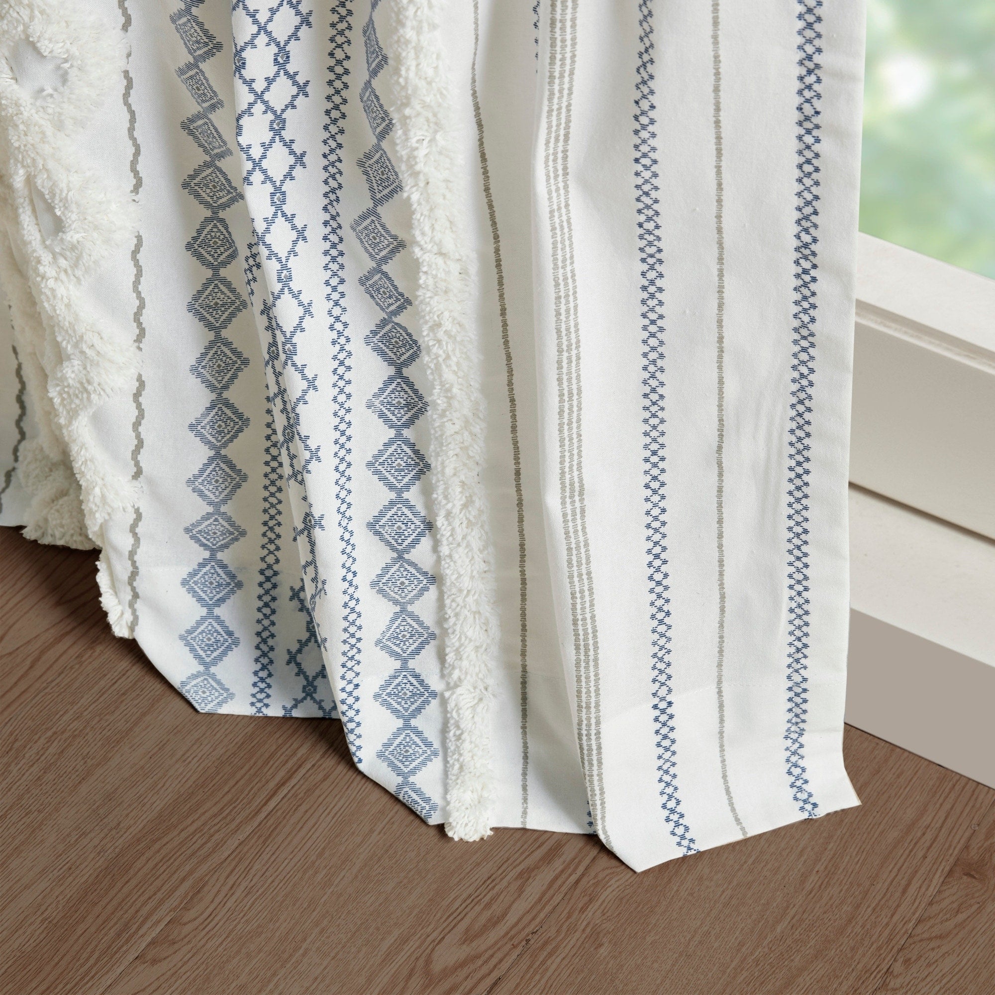 INK+IVY Imani Cotton Printed Curtain Panel with Chenille Stripe and Lining