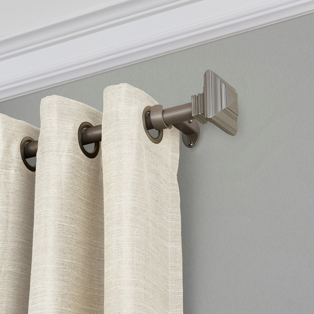 Elrene Florence Window Curtain Rod and Stacked Squares Shaped Finial