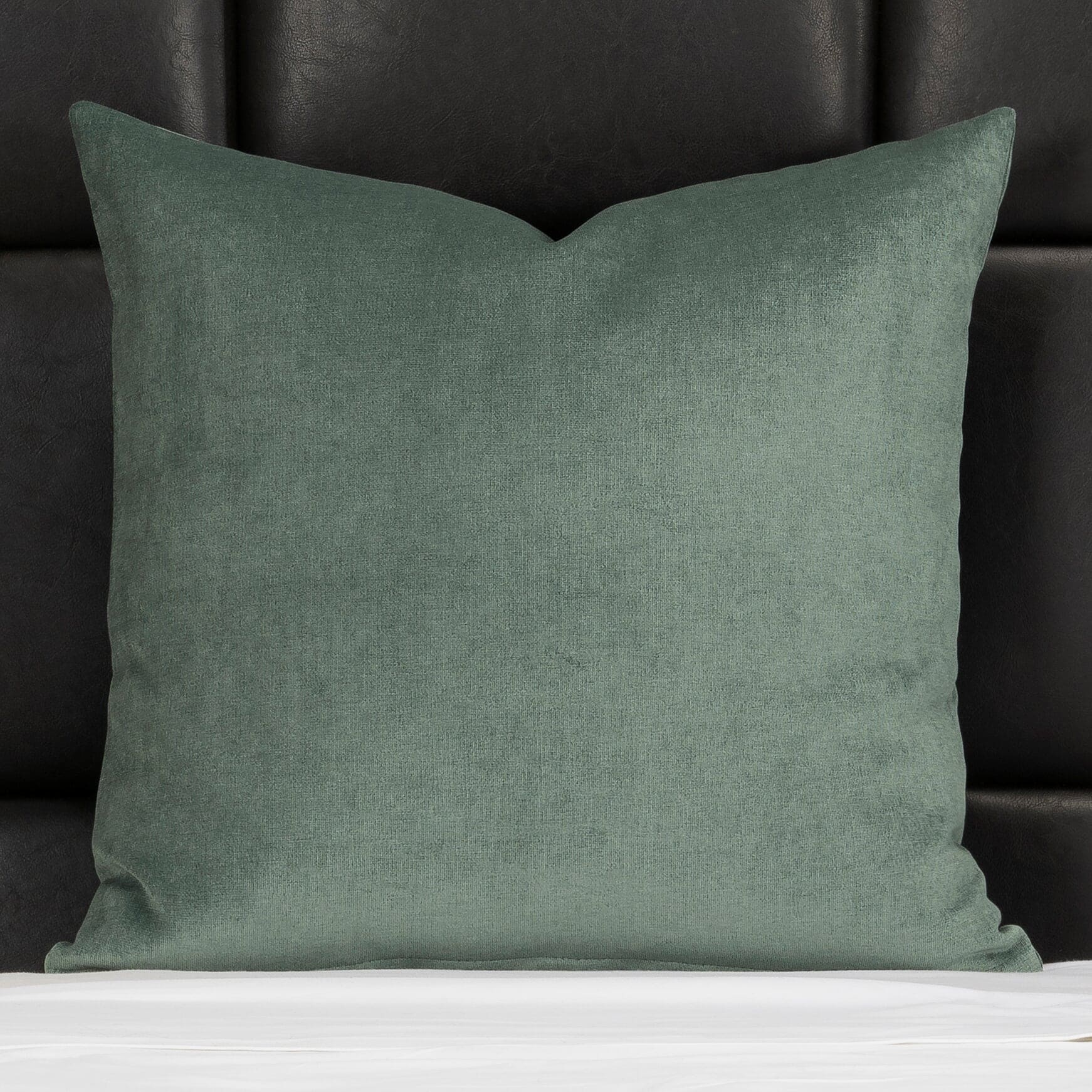 Mixology Padma Washable Polyester Throw Pillow