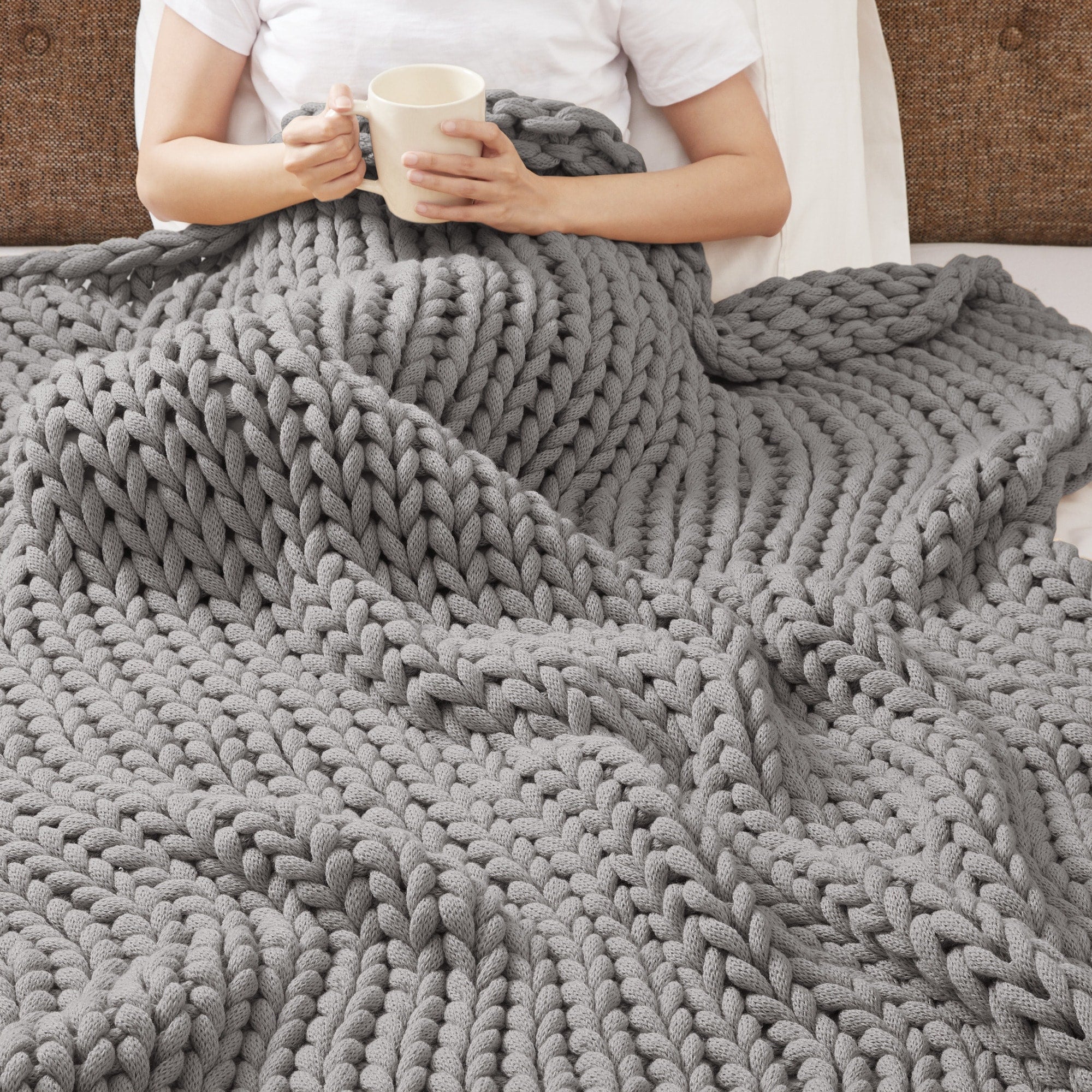 Madison Park Hand Made Chunky Double Knit Throw Blanket