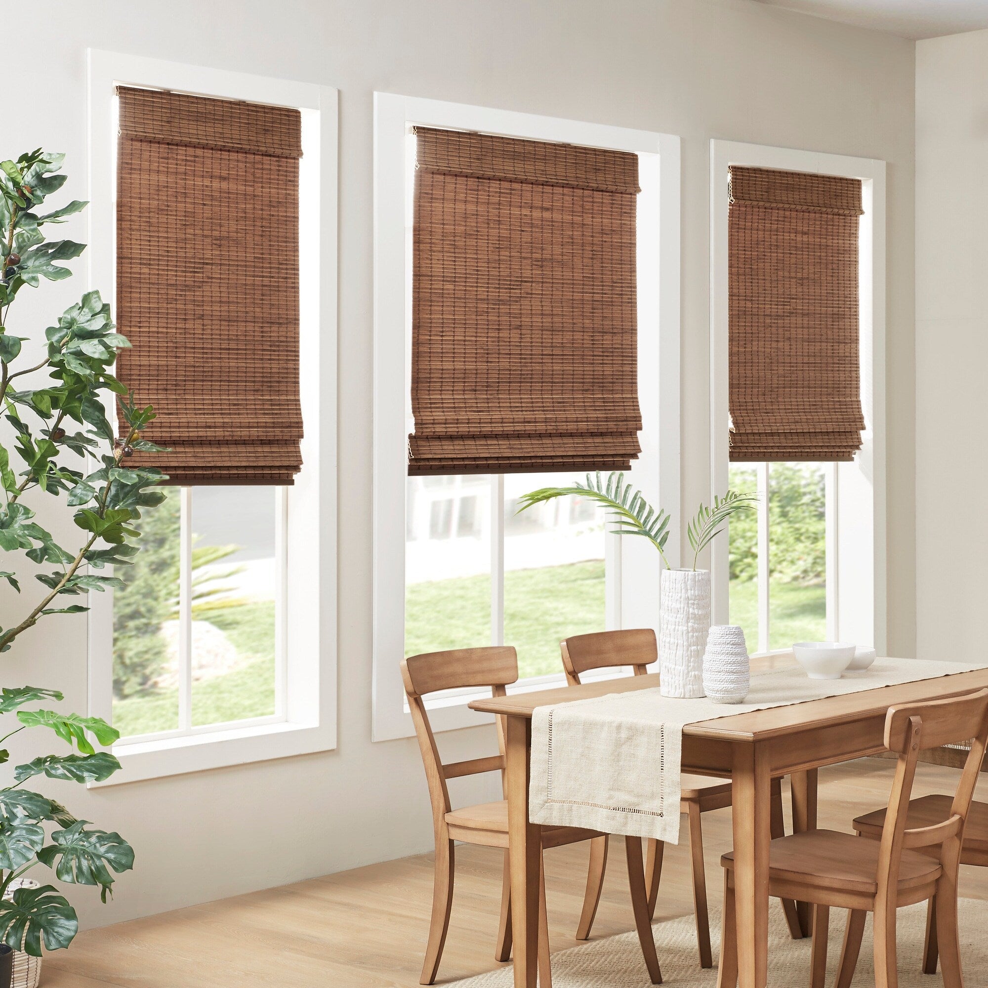 Madison Park Lyndon Bamboo Light Filtering Roman Shade