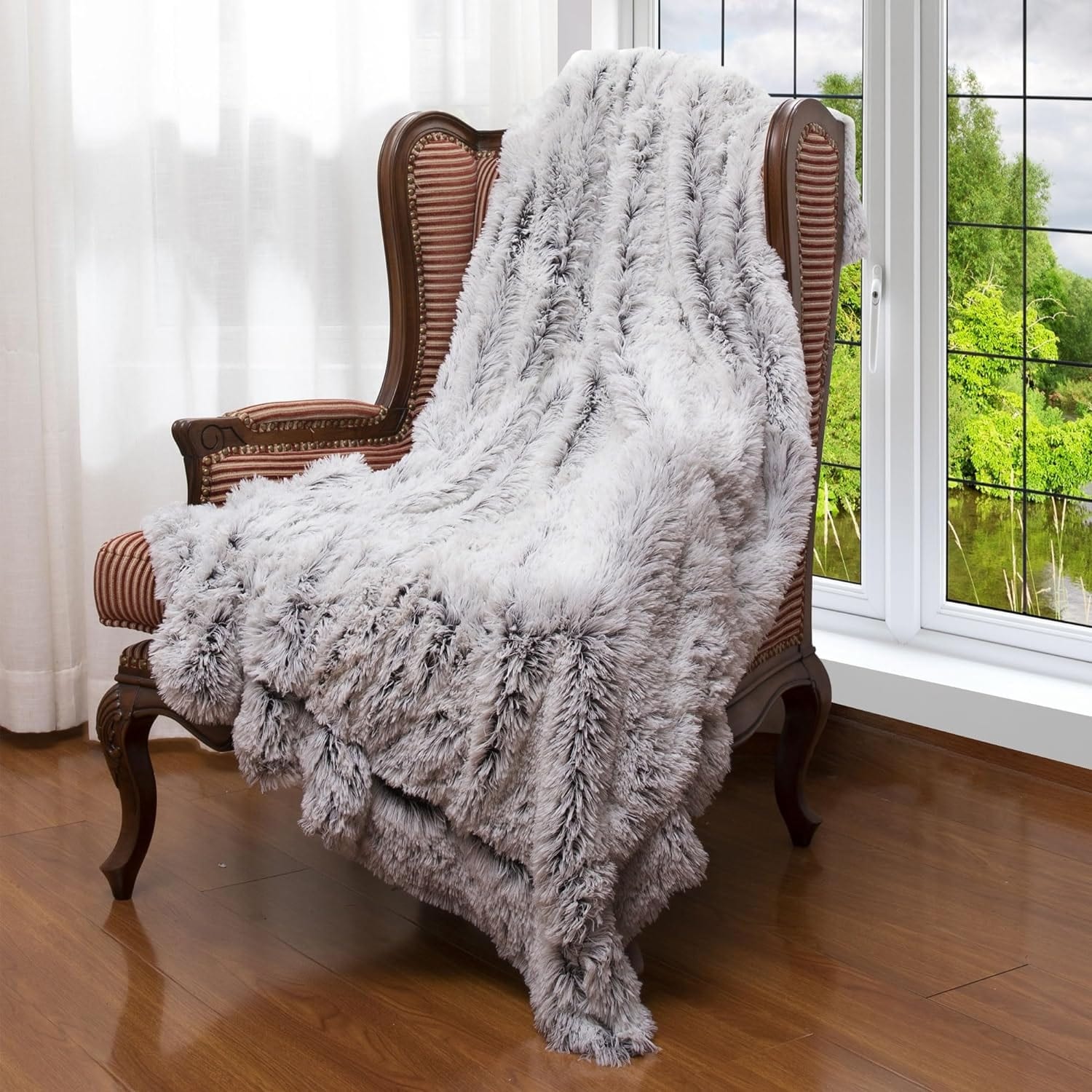 Cheer Collection Reversible Faux Fur Accent Throw Blanket