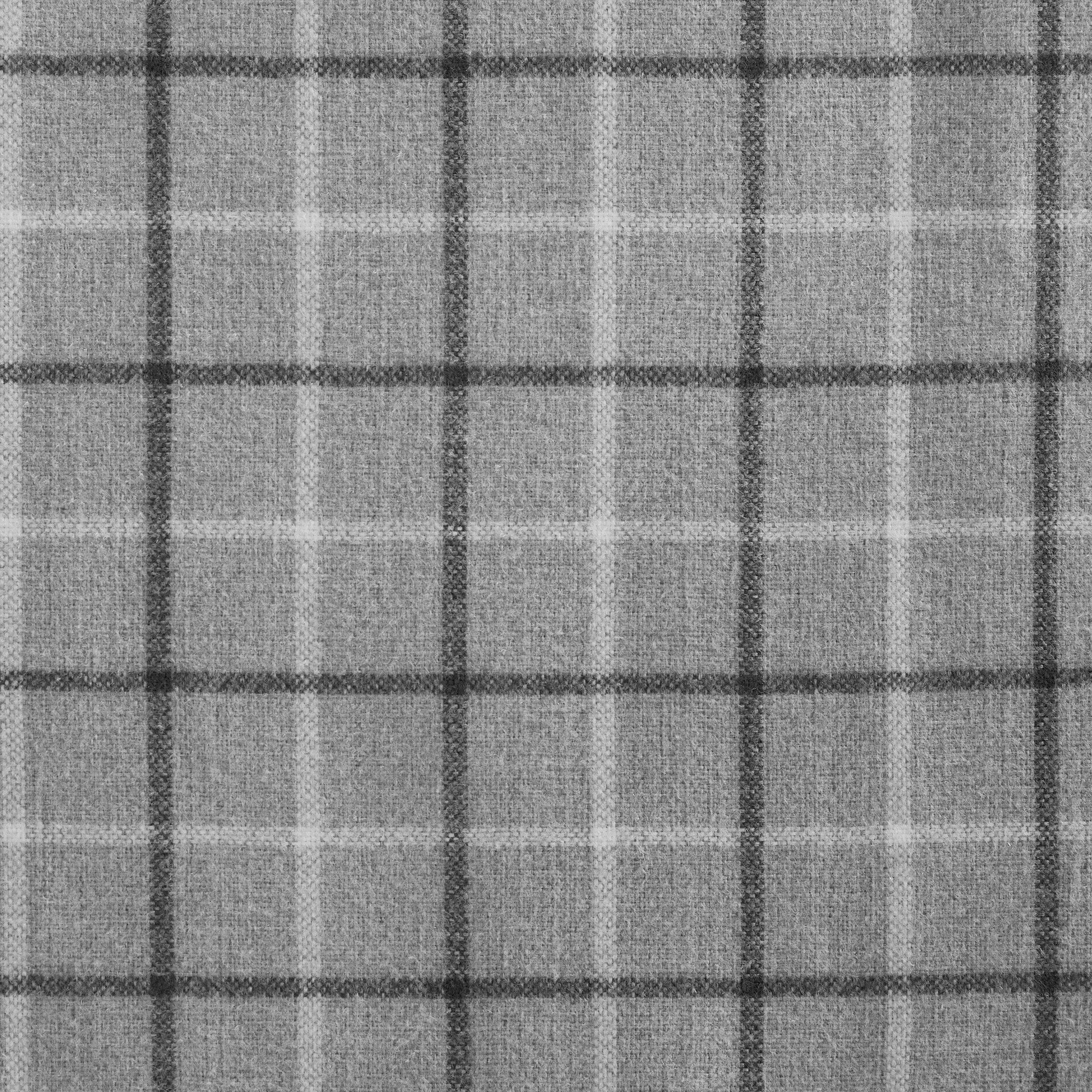 Madison Park Salford Plaid Rod Pocket and Back Tab Single Curtain Panel with Fleece Lining