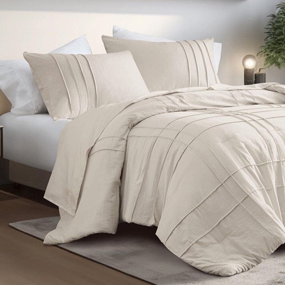 King/Cal KingTextured Soft Pleated Comforter Set Lightweight Neutral