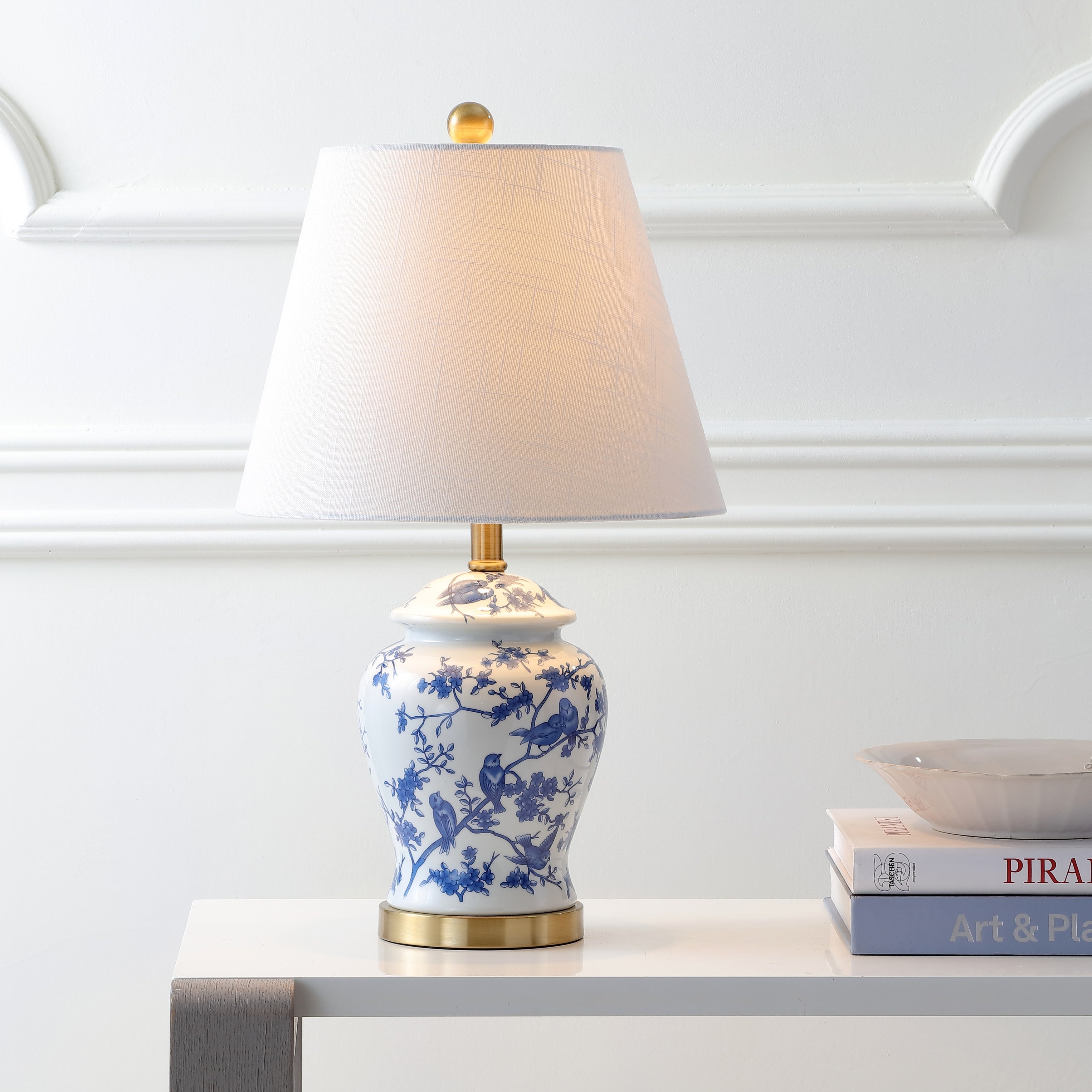 Penelope 22 Chinoiserie LED Table Lamp, Blue/White by JONATHAN Y