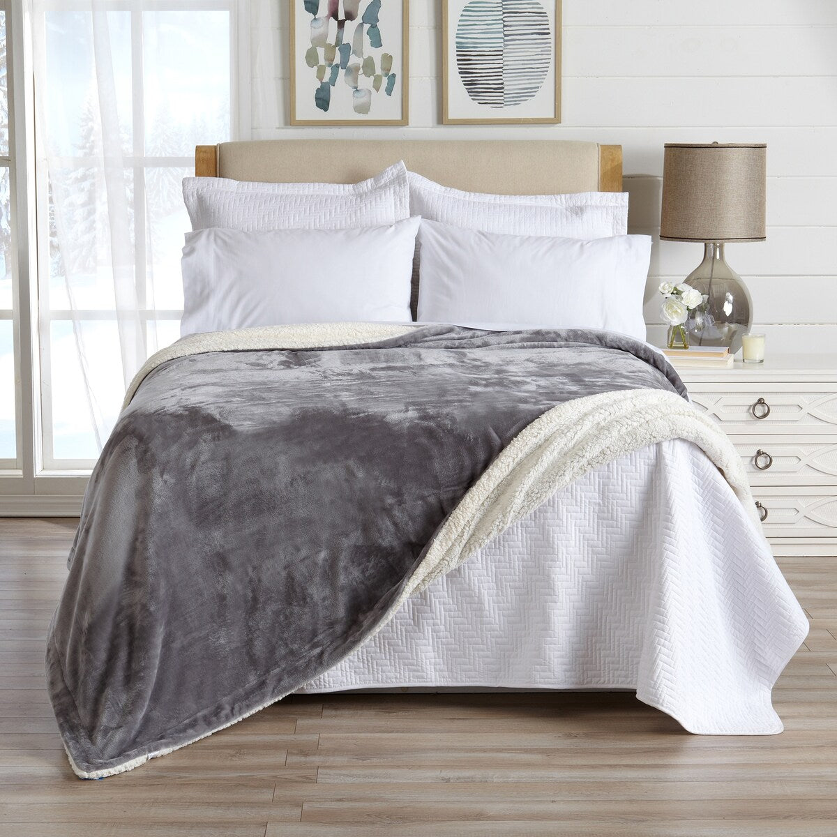 Luxurious Velvet Plush Fleece Reversible Sherpa Bed Blanket