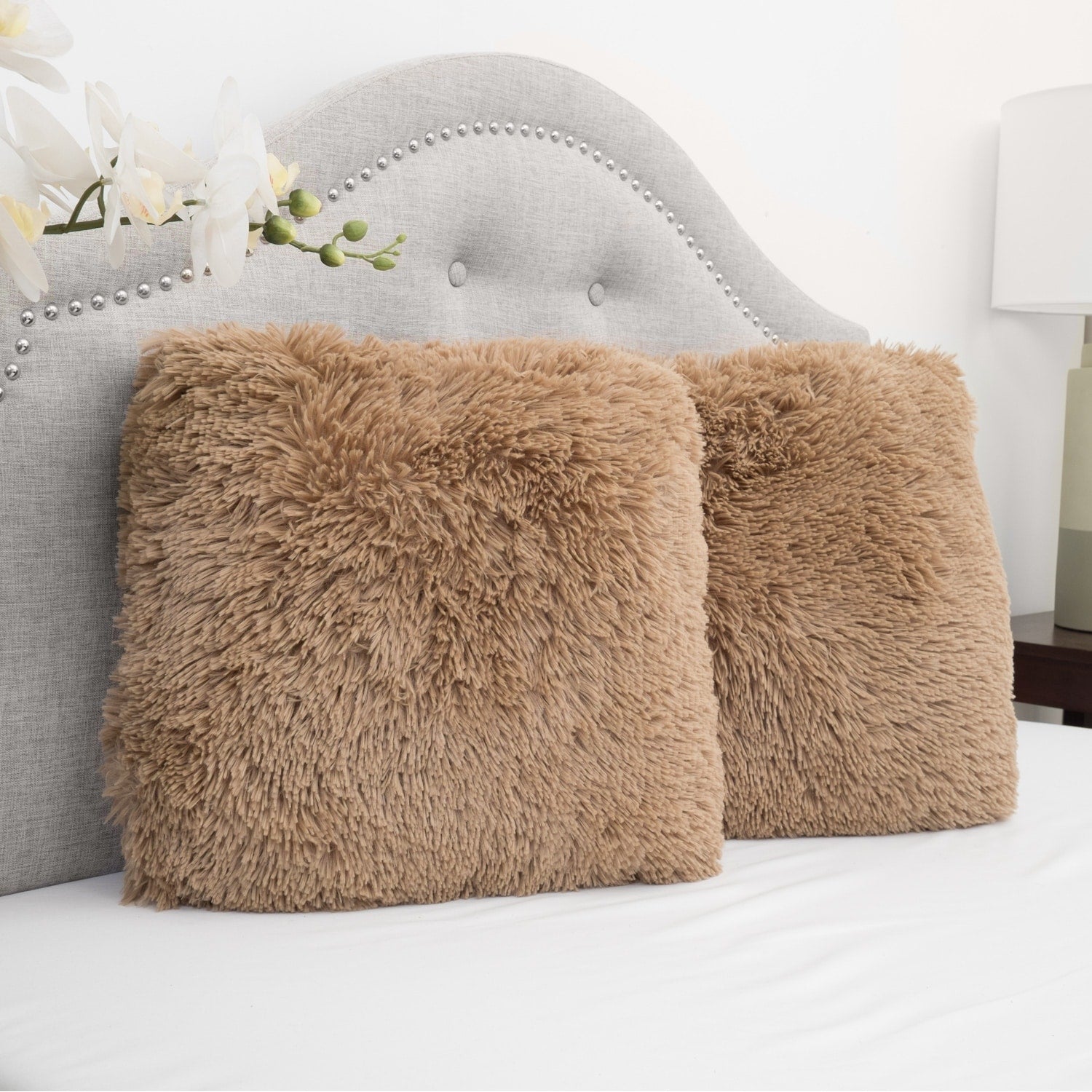 Faux Fur Decorative 18-inch Throw Pillows (Set of 2)